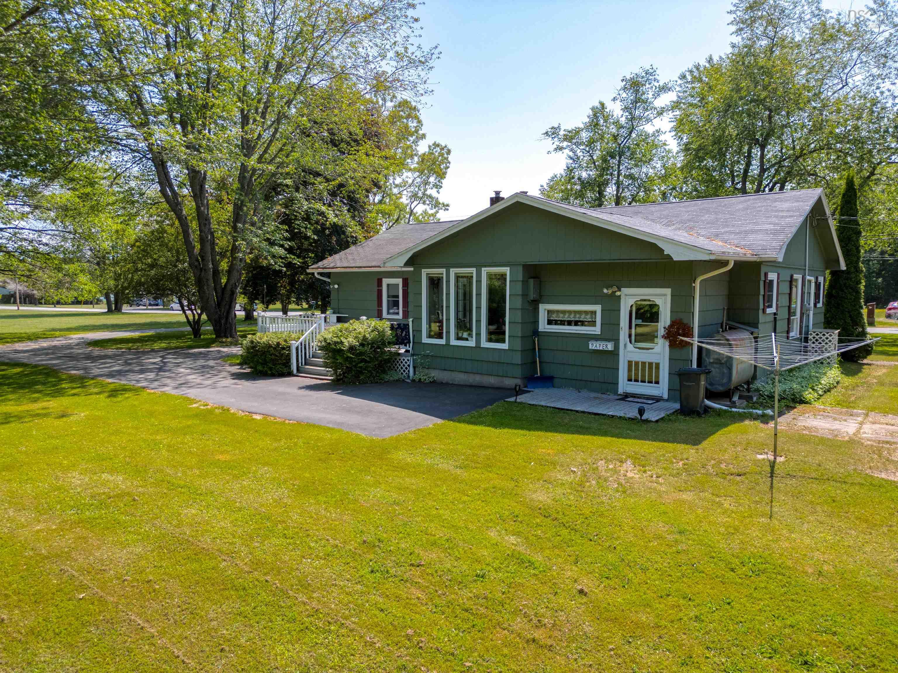 $319,900.00: 256 Dodge Road, Wilmot