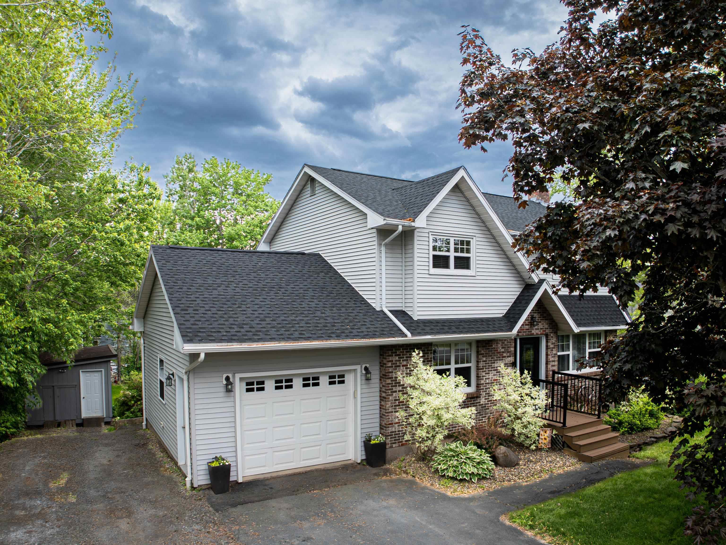 $549,900.00: 31 Poplar Drive, Lantz