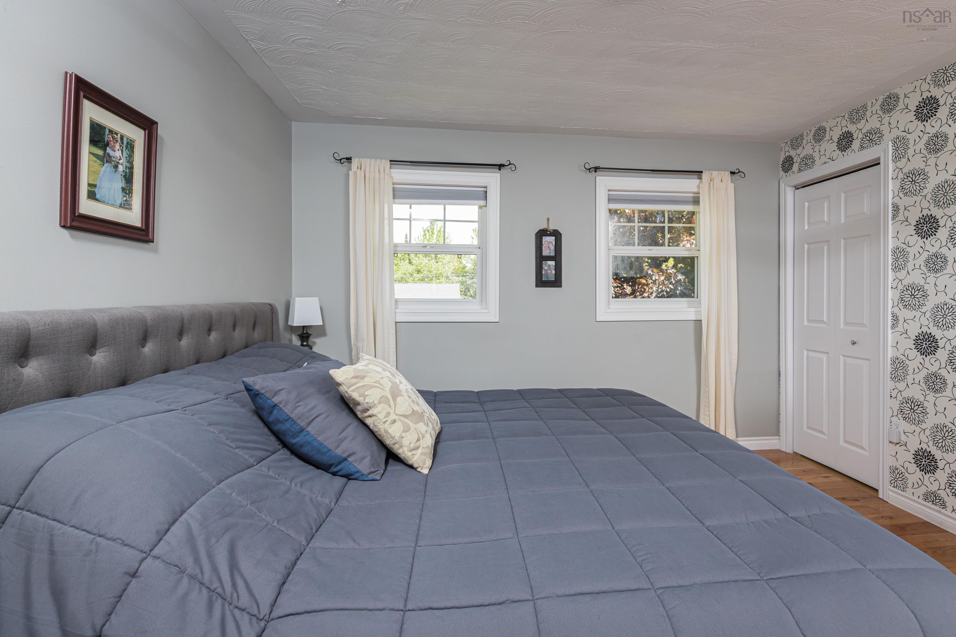 $549,900.00: 31 Poplar Drive, Lantz