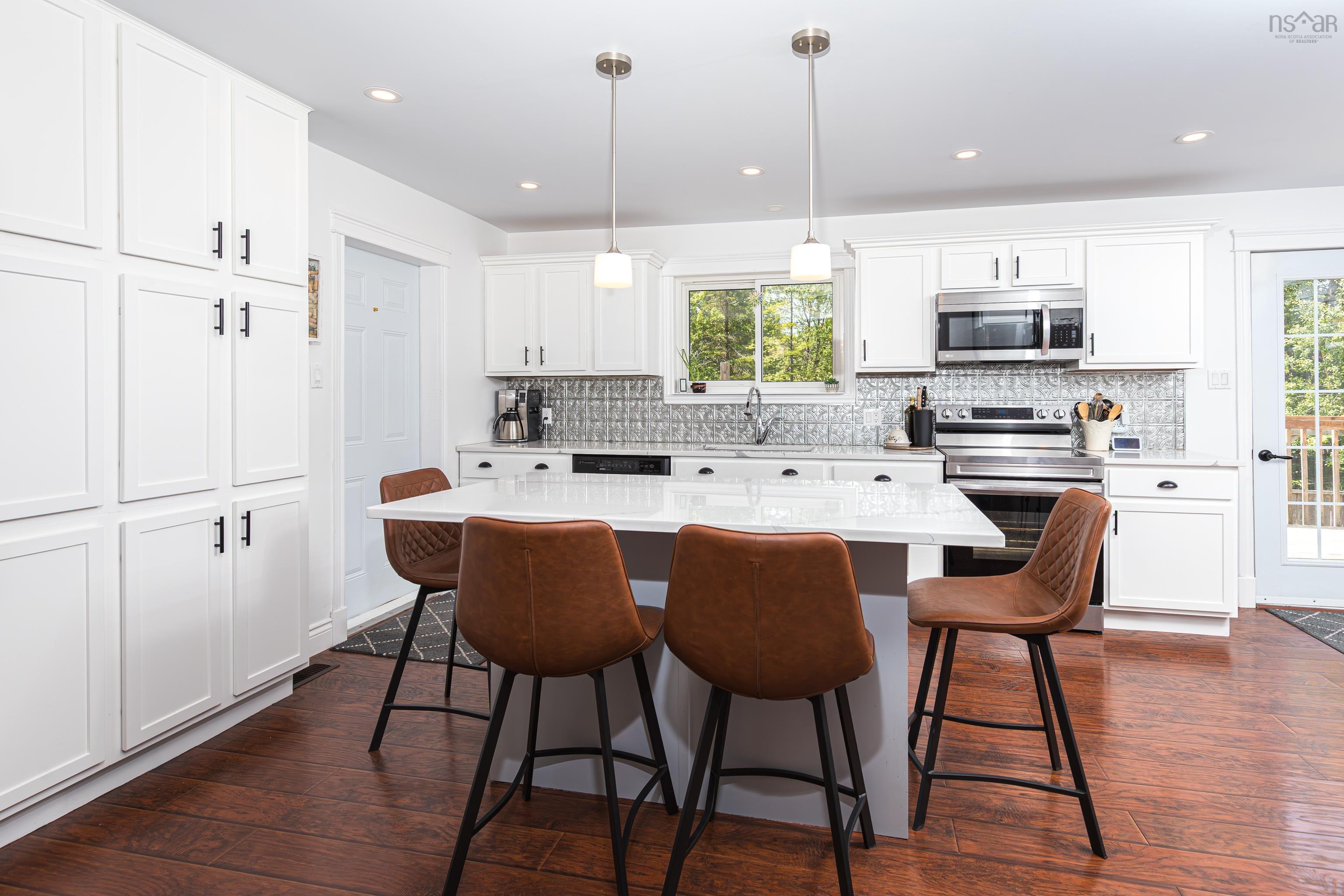 $549,900.00: 31 Poplar Drive, Lantz