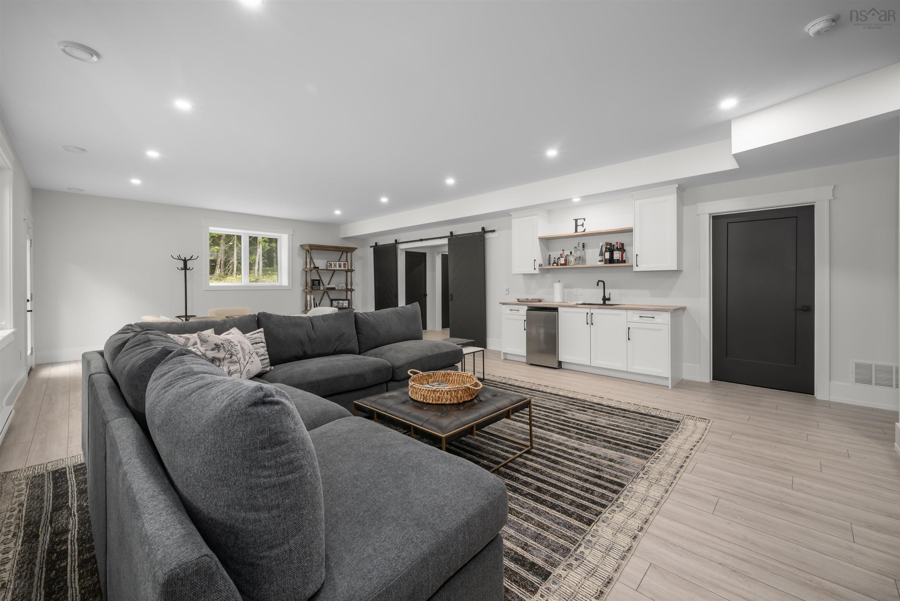 $1,058,000.00: 40 Wintergreen Lane, Grand Lake