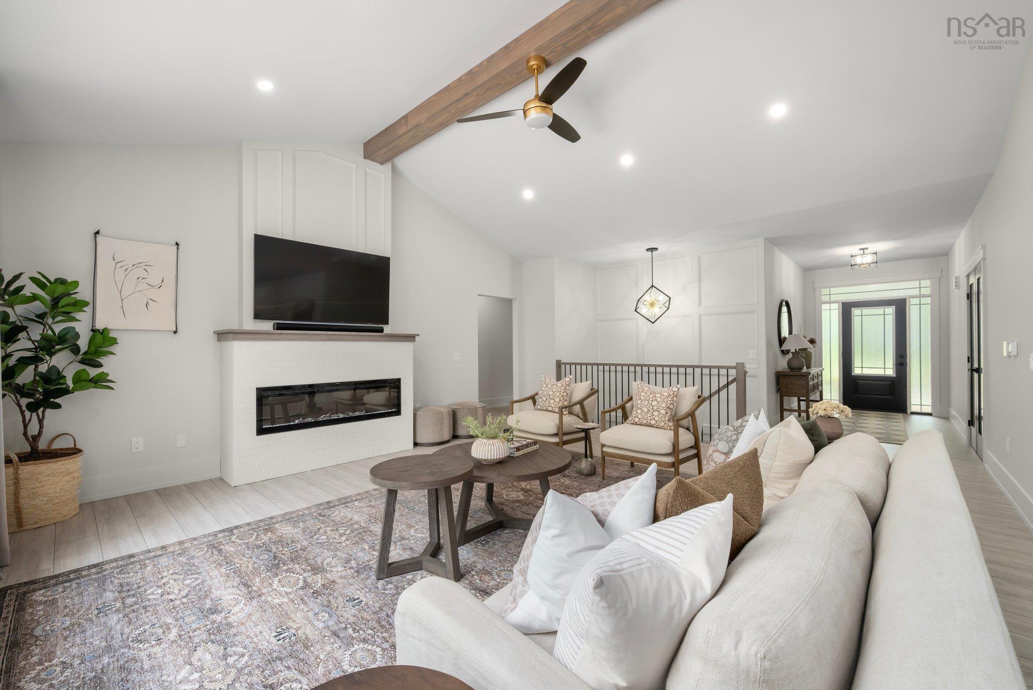 $1,058,000.00: 40 Wintergreen Lane, Grand Lake