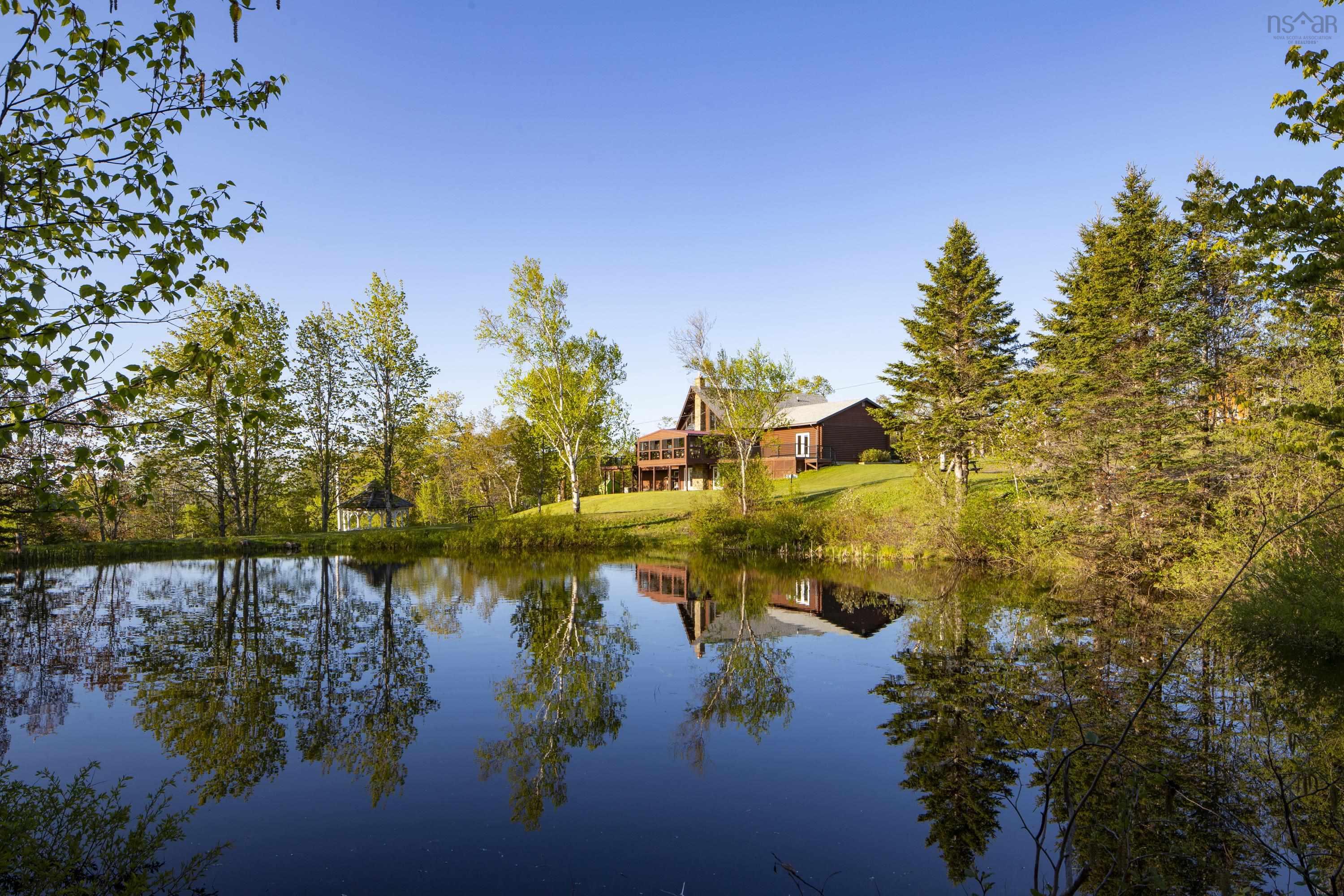 $2,590,000.00: 310 Fitzpatrick Mountain Road, Pictou