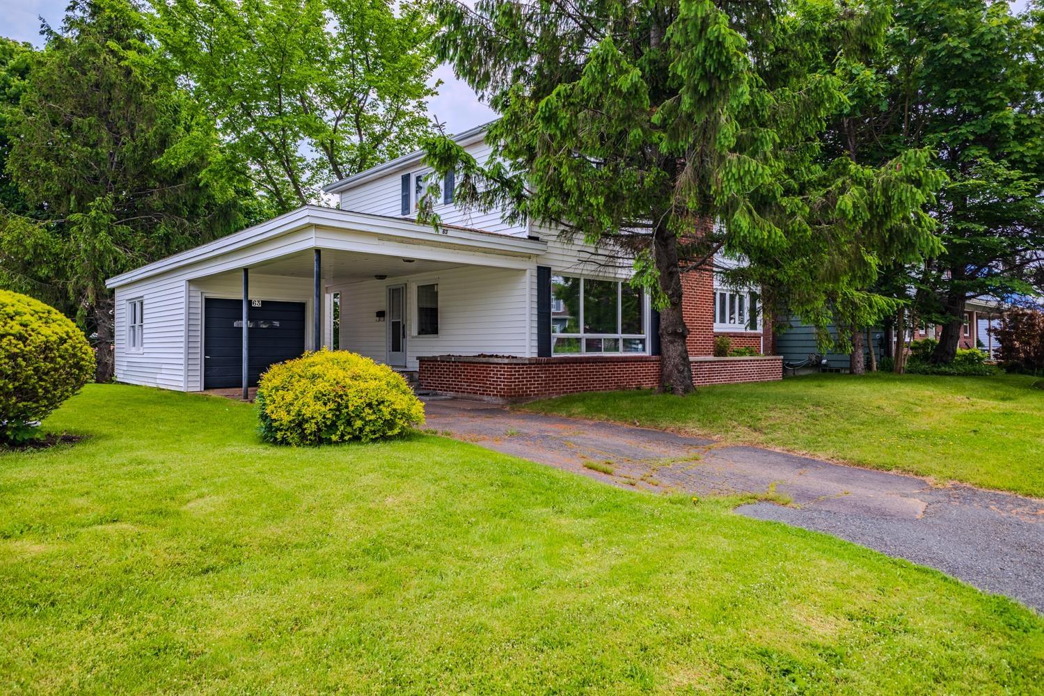 $325,000.00: 63 Normandy Avenue, Truro