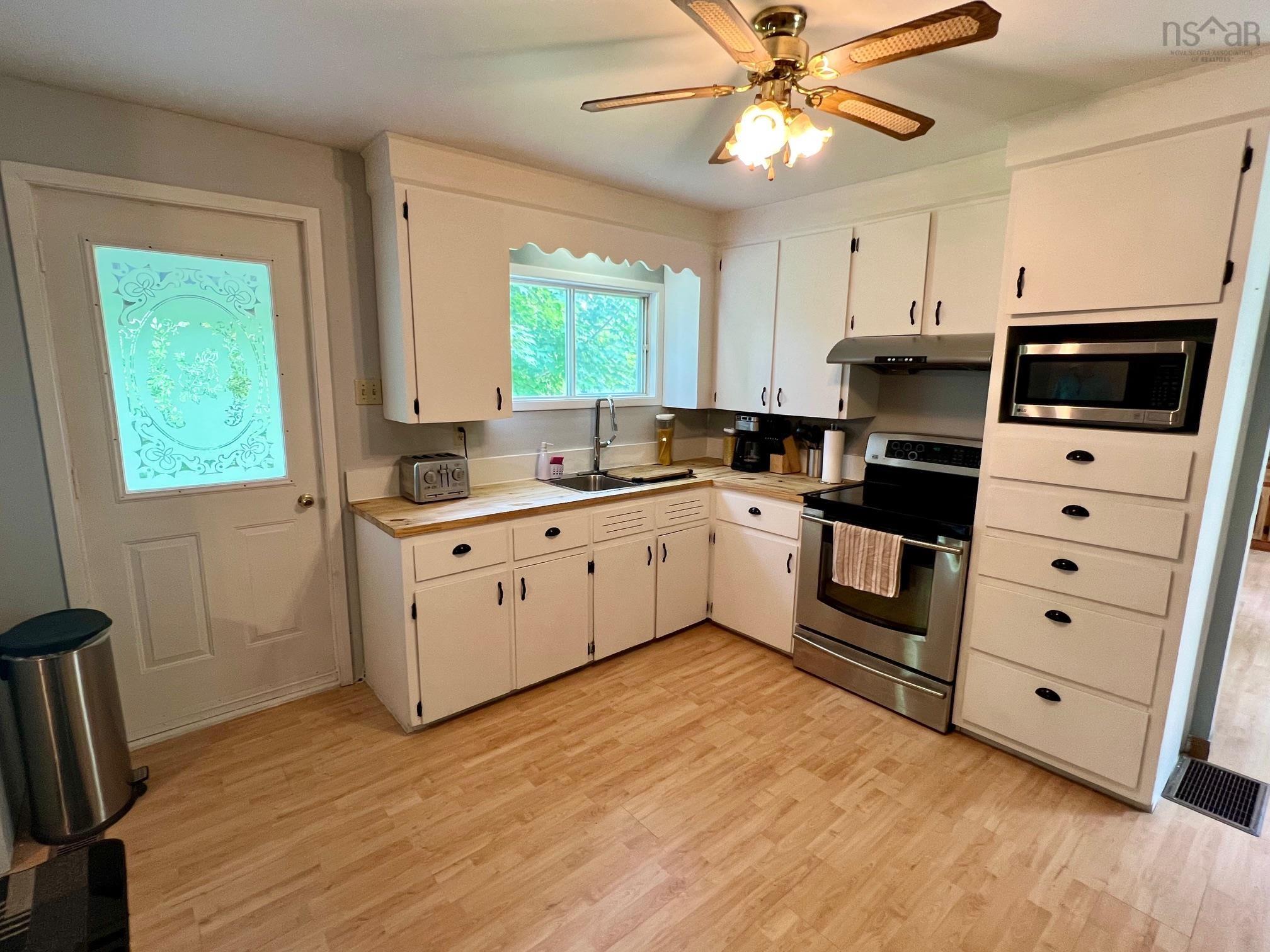 $329,000.00: 1855 Bishopville Road, Bishopville