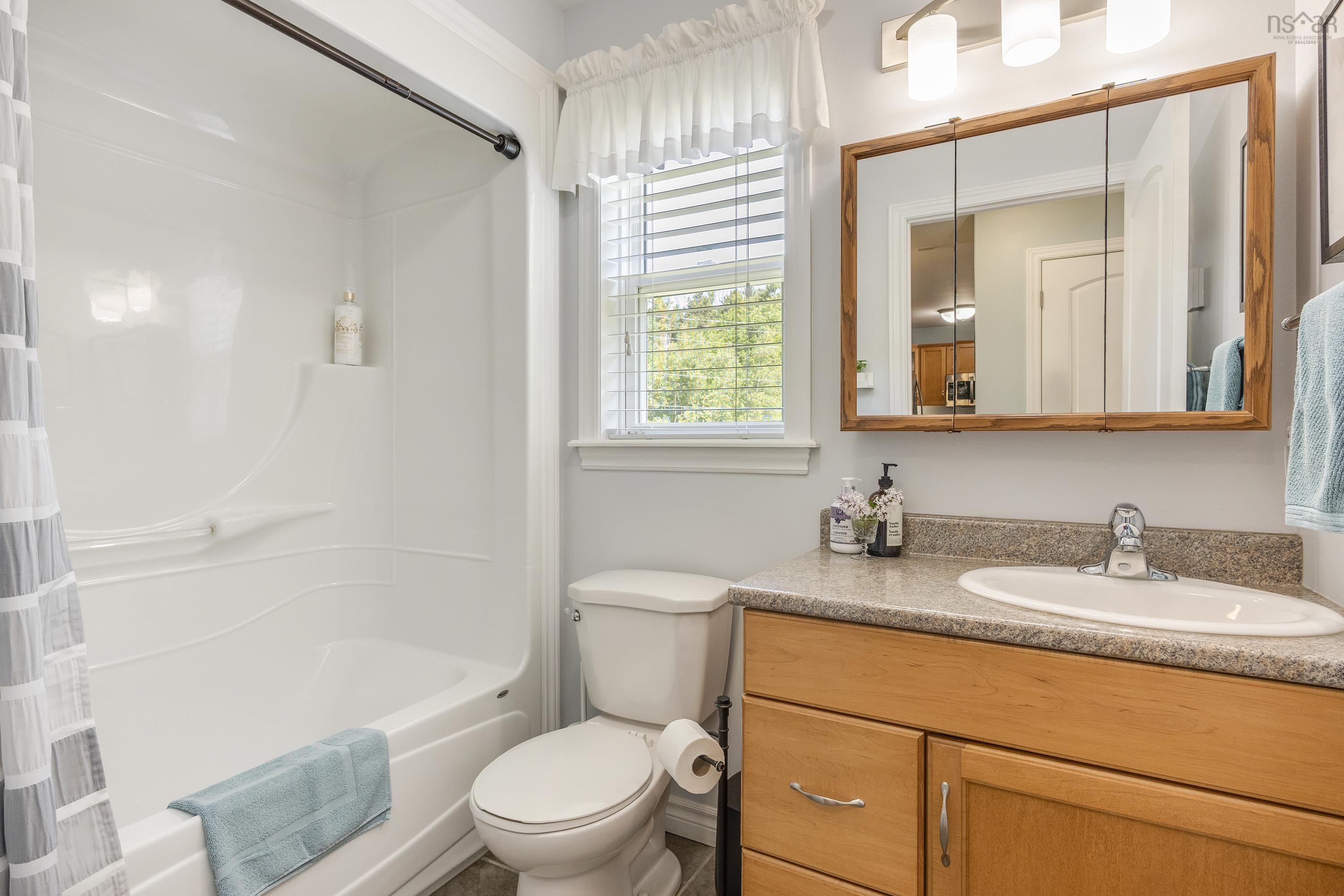 $375,000.00: 37 Kara Anne Court, New Minas