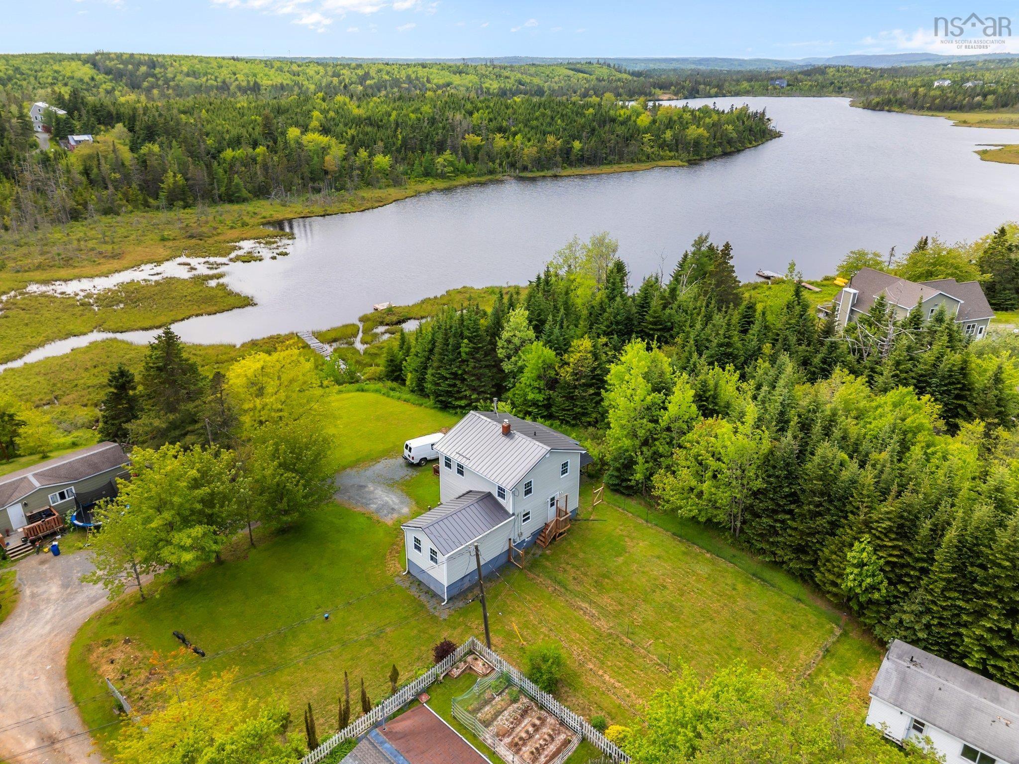 $399,900.00: 60 Petit Lac Road, West Chezzetcook