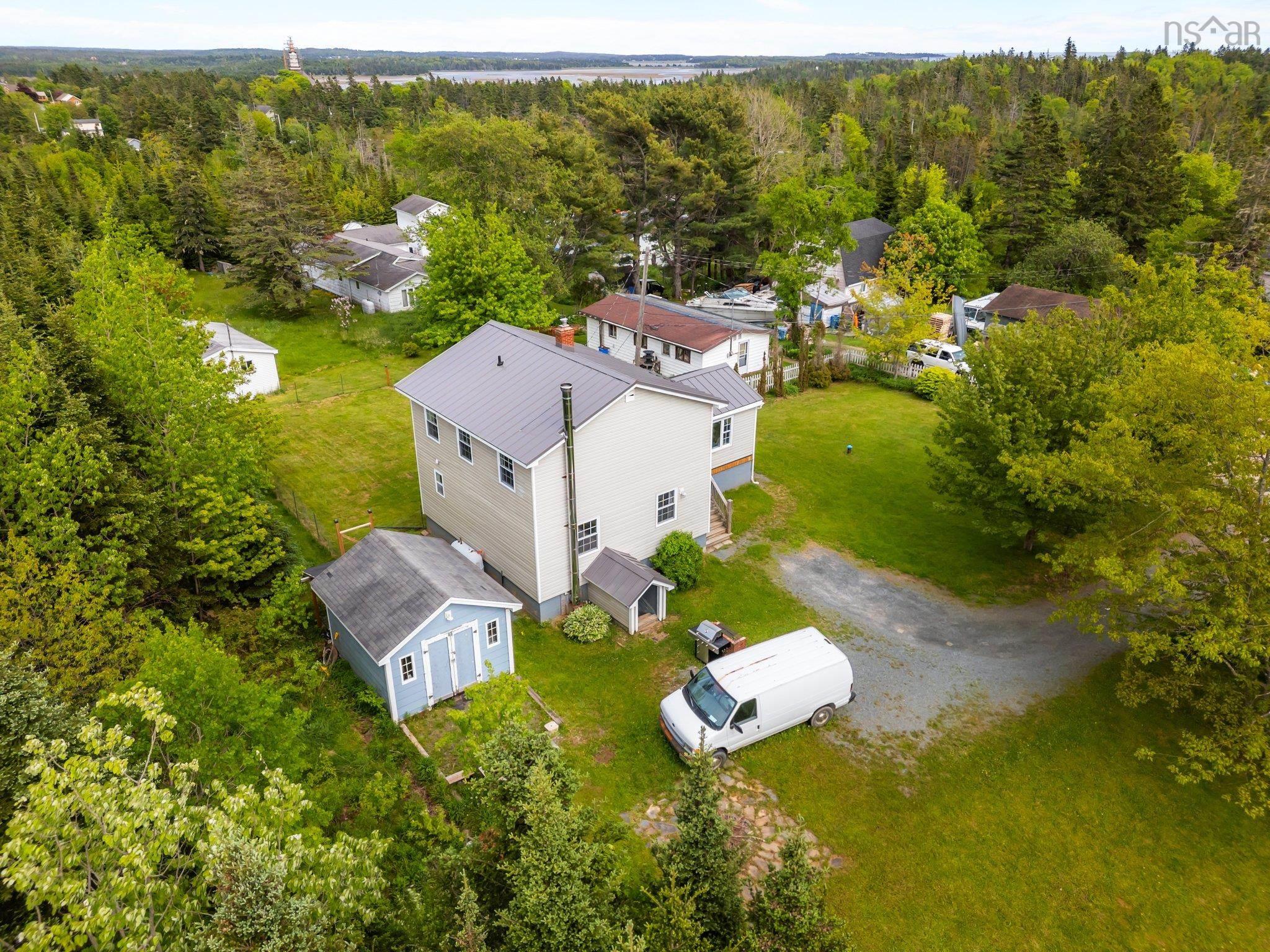 $399,900.00: 60 Petit Lac Road, West Chezzetcook