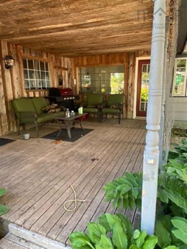 $339,900.00: 44 Church Street, Parrsboro