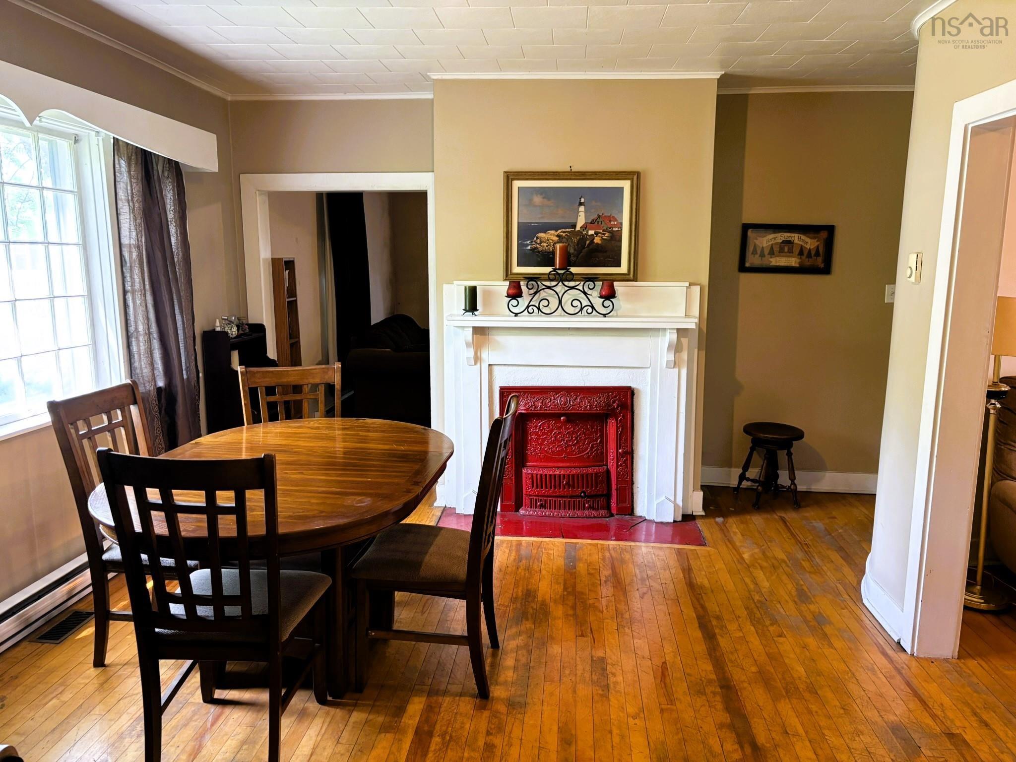 $339,900.00: 44 Church Street, Parrsboro