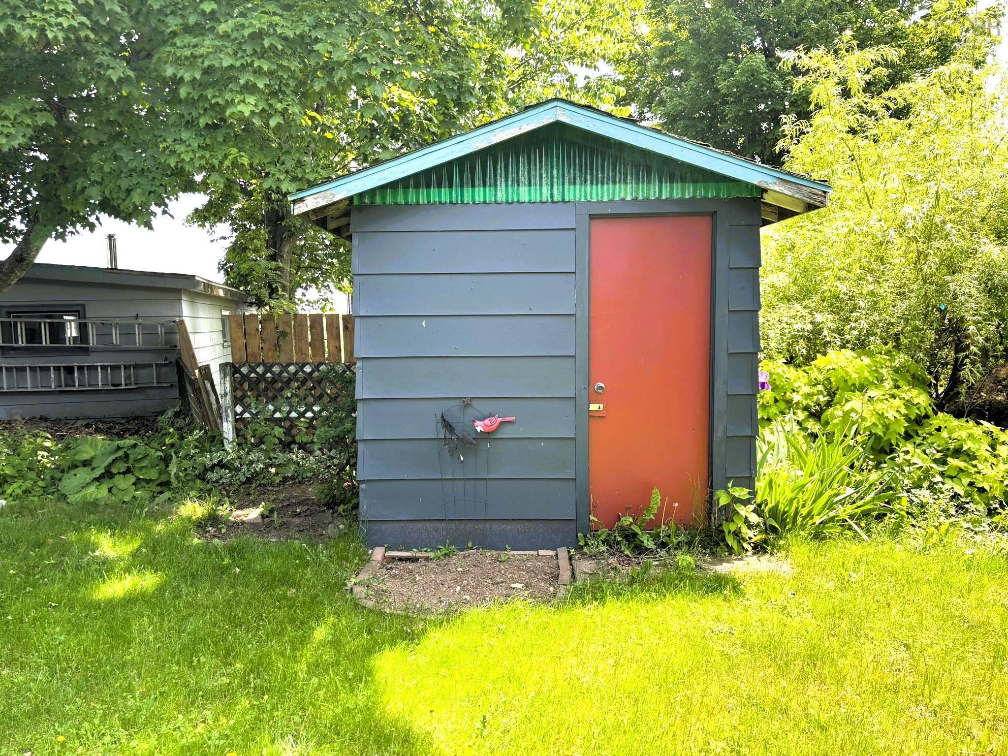 $339,900.00: 44 Church Street, Parrsboro