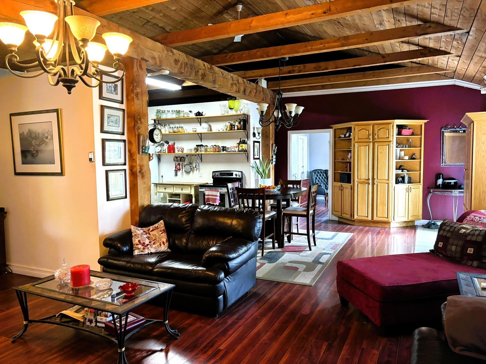 $339,900.00: 44 Church Street, Parrsboro