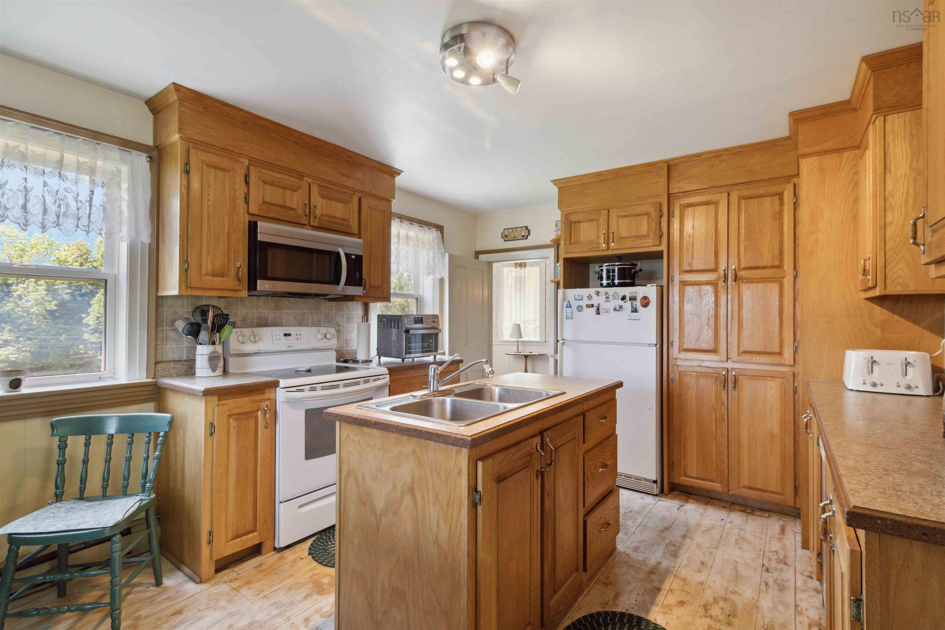 $549,000.00: 332 Bolivar Road, Rhodes Corner