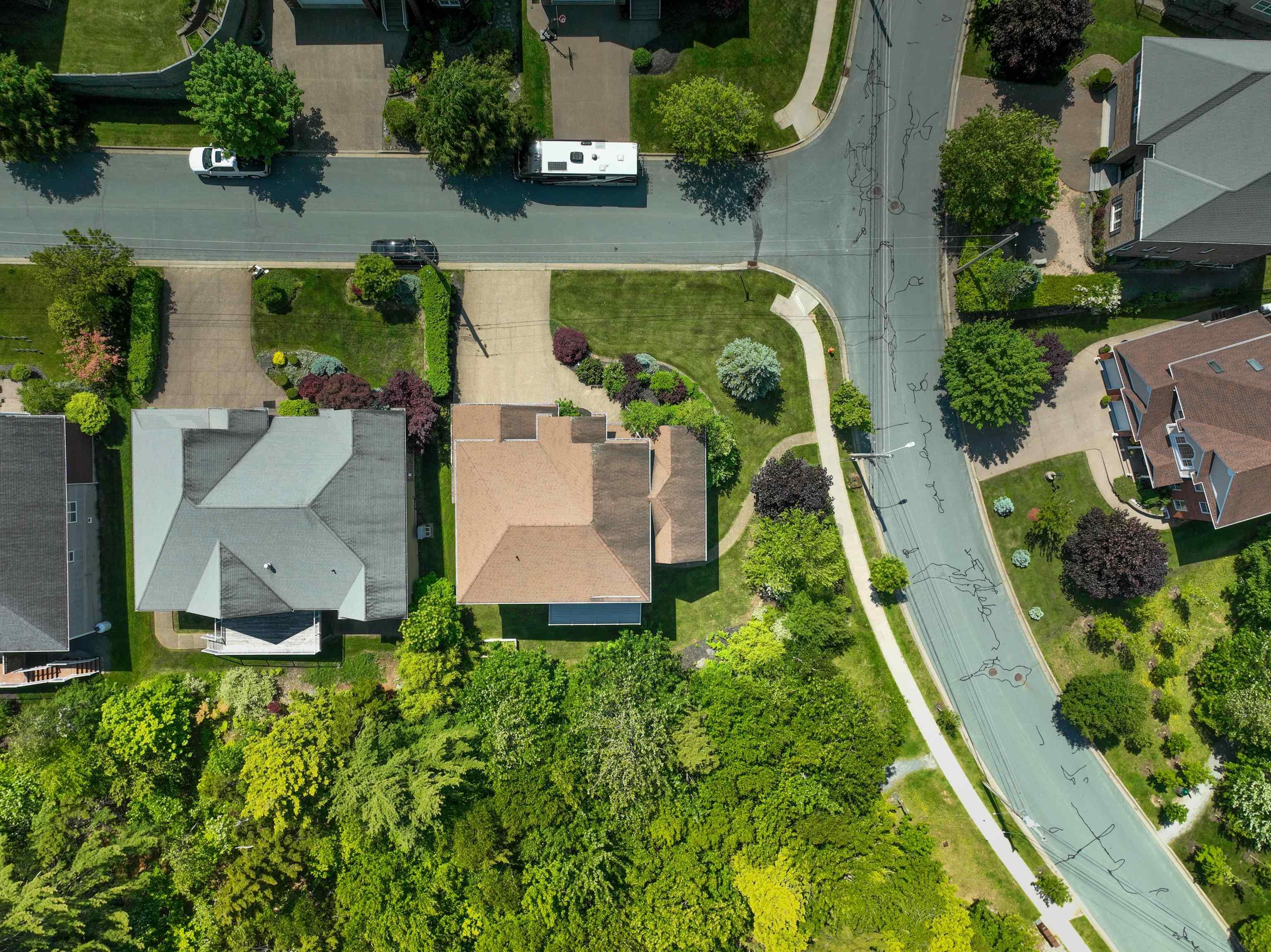 $1,299,900.00: 6 Worthington Place, Bedford