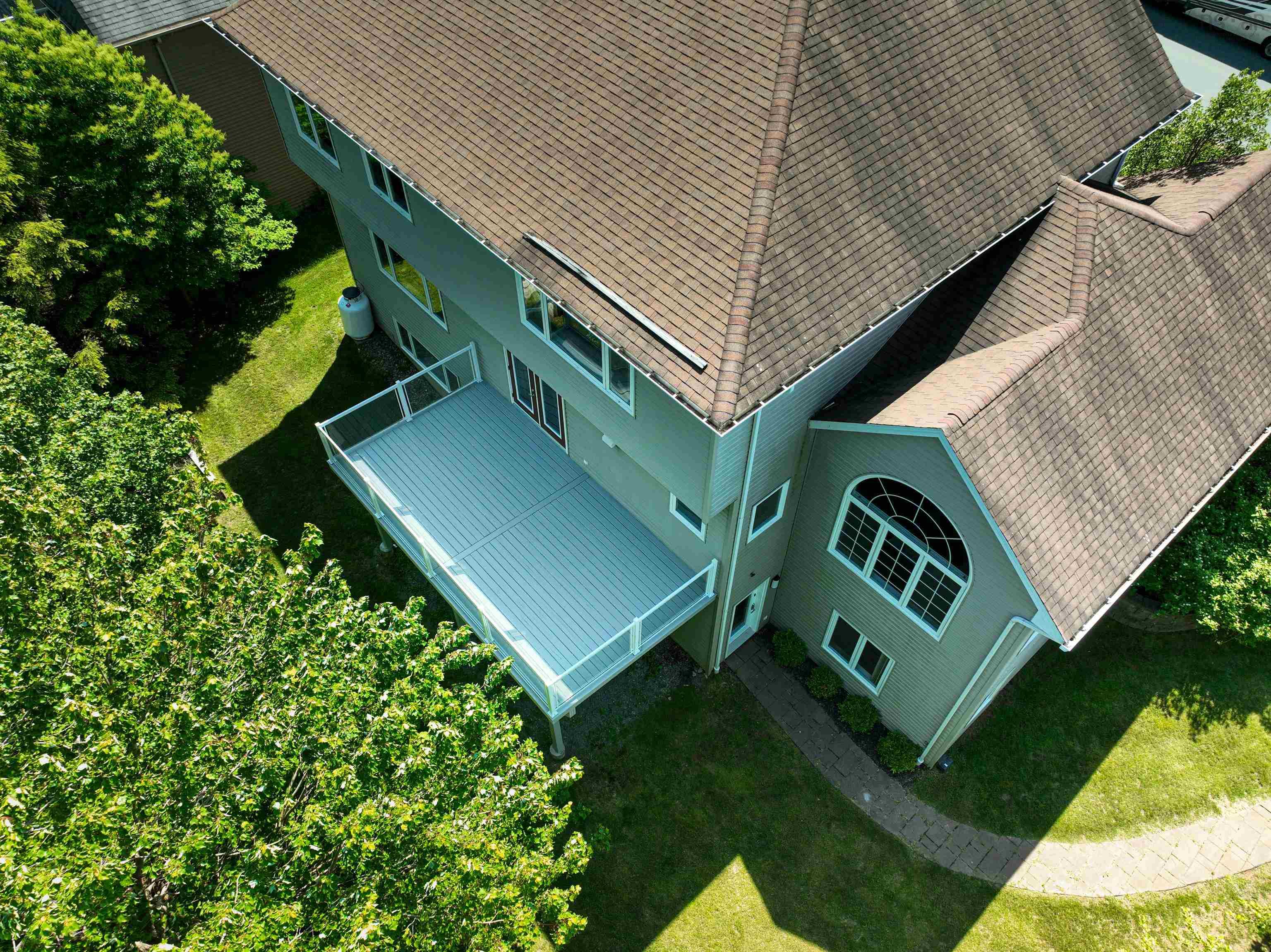 $1,299,900.00: 6 Worthington Place, Bedford