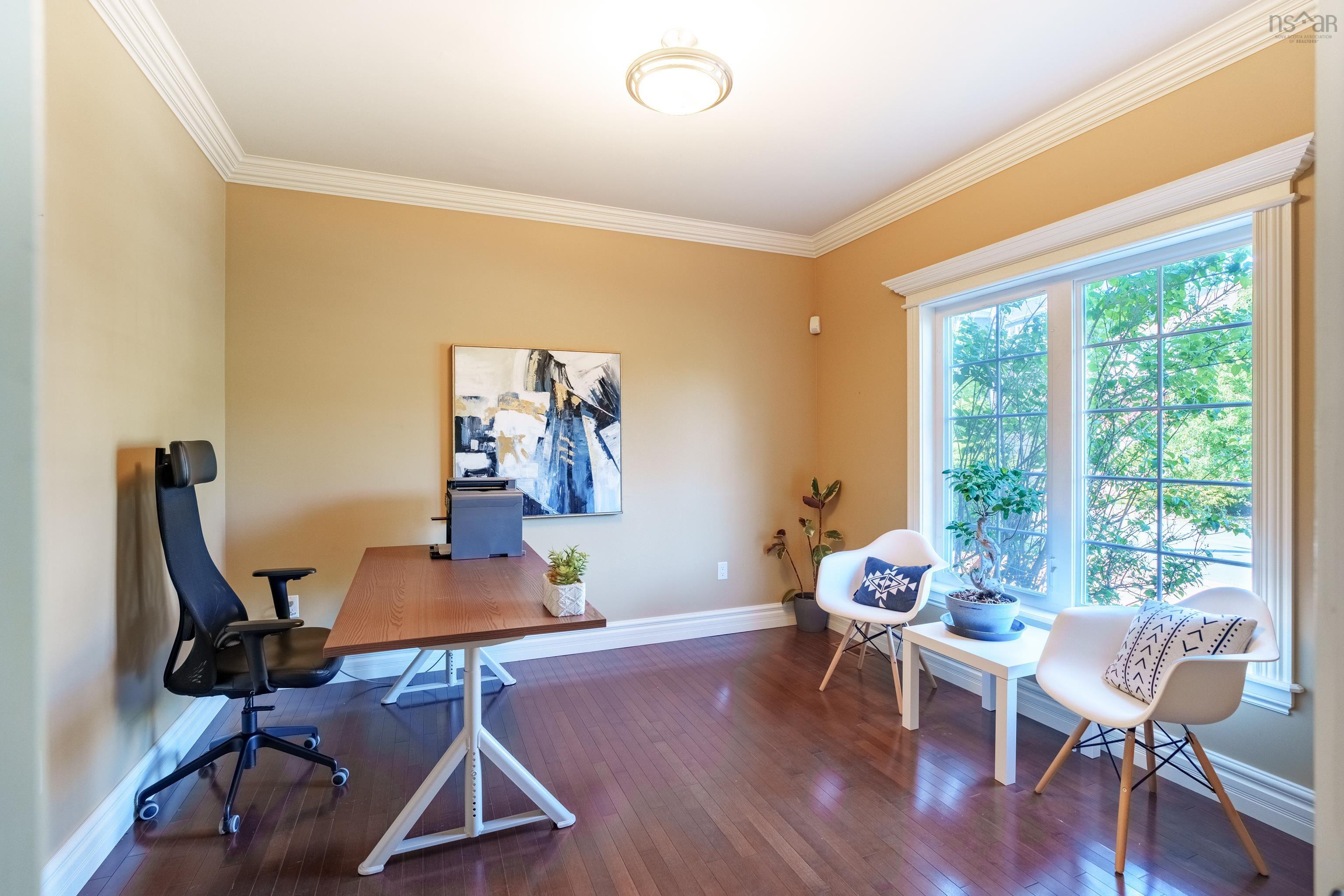 $1,299,900.00: 6 Worthington Place, Bedford