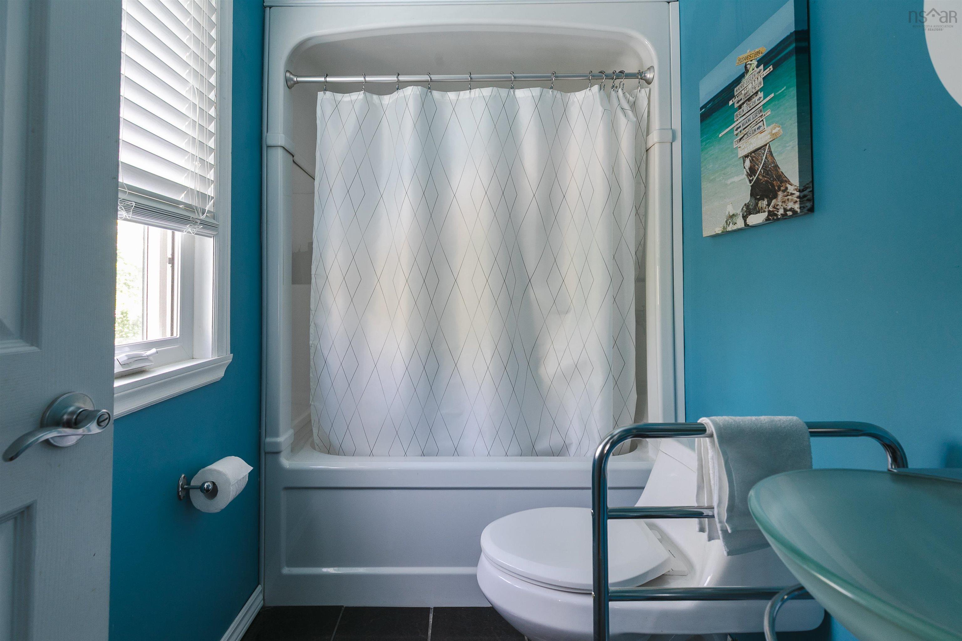 $649,900.00: 10 Estelle Avenue, Halifax