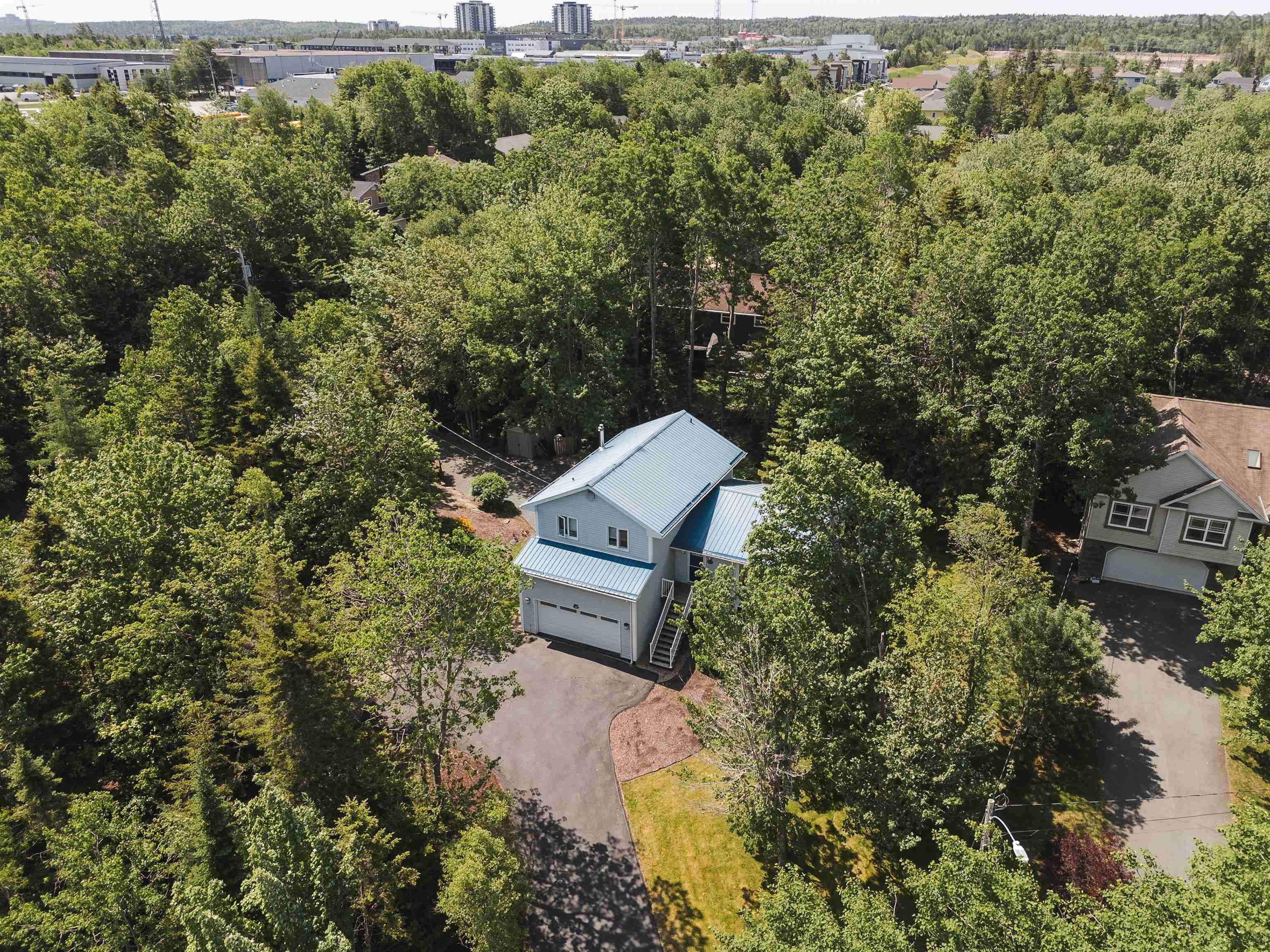 $649,900.00: 10 Estelle Avenue, Halifax