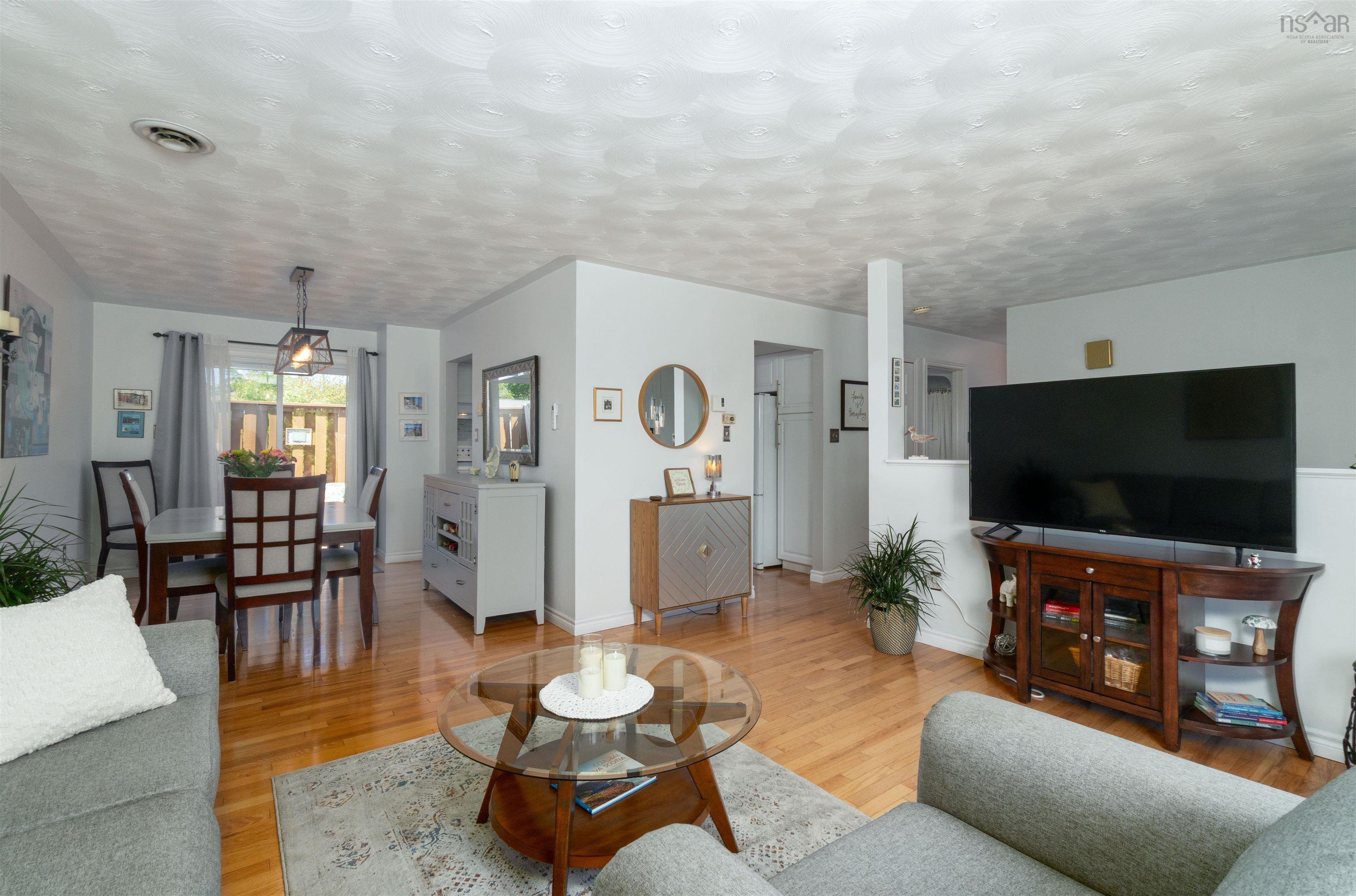 $509,900.00: 8 Cranberry Crescent, Dartmouth