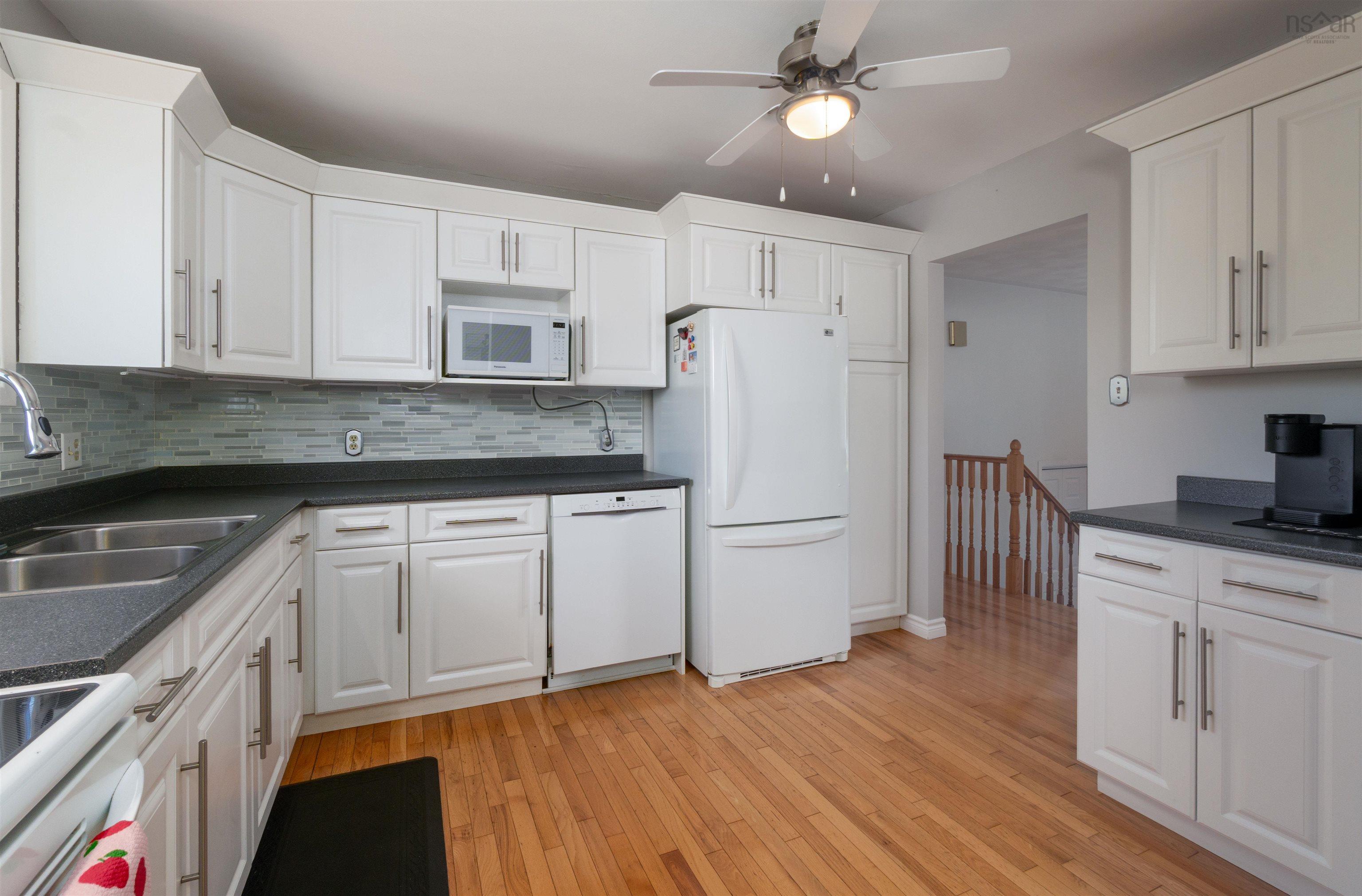 $509,900.00: 8 Cranberry Crescent, Dartmouth