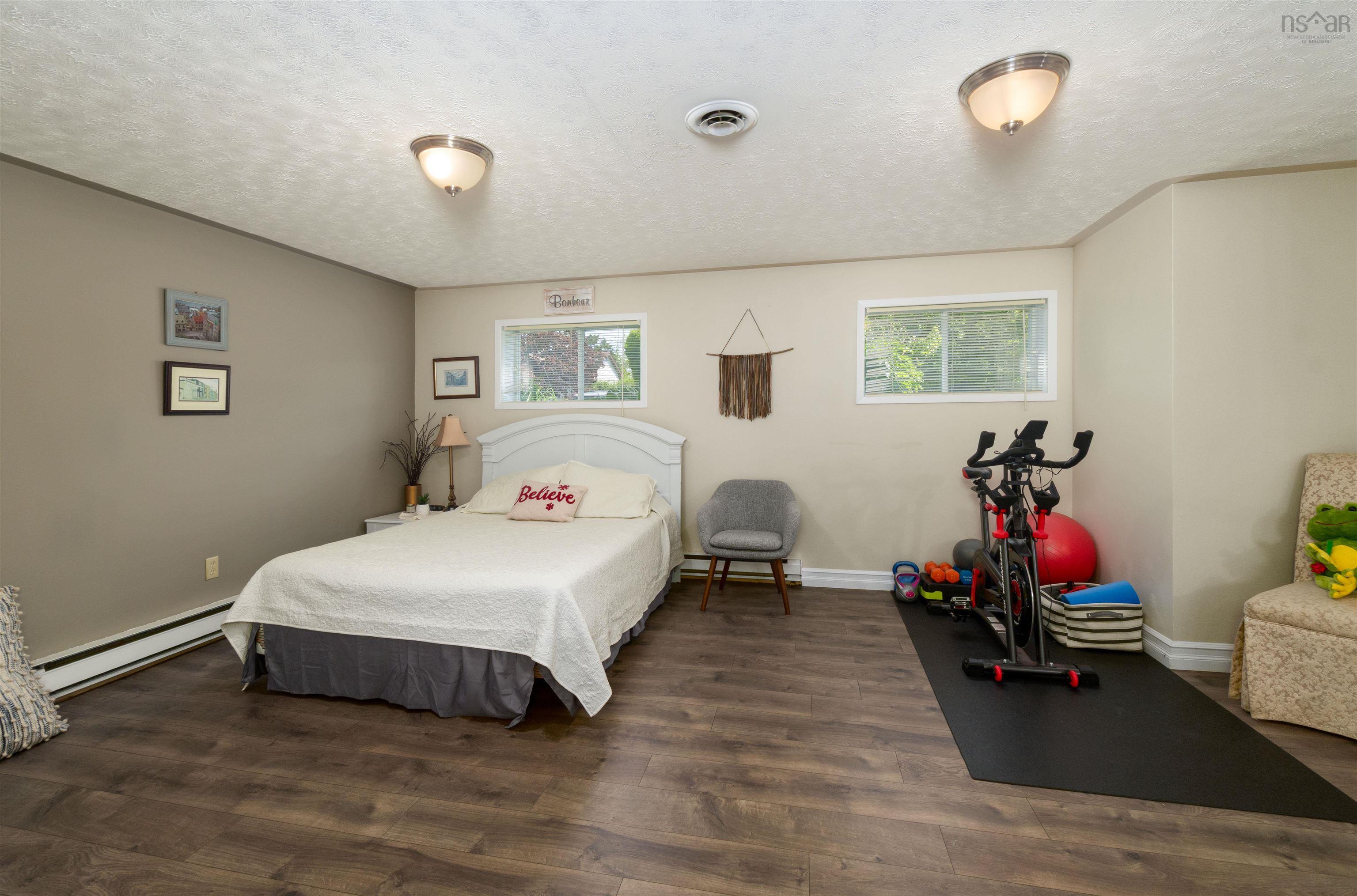 $509,900.00: 8 Cranberry Crescent, Dartmouth