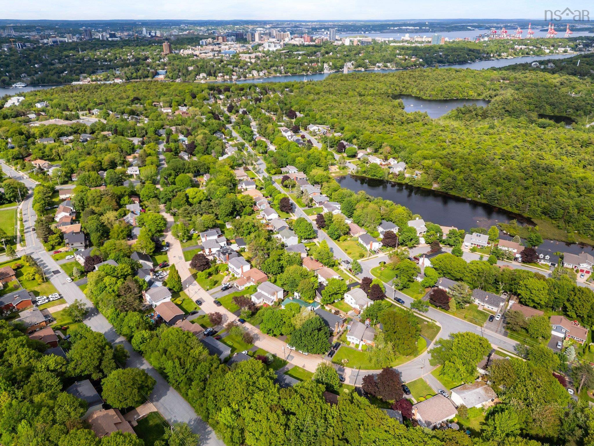 $634,900.00: 50 Redwood Avenue, Halifax