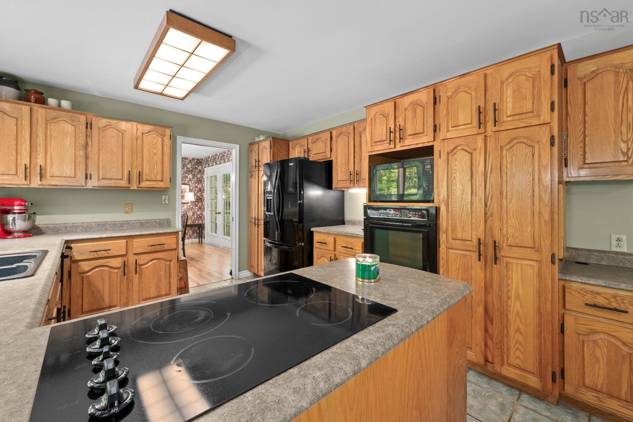 $650,000.00: 1 Cedarwood Court, Fall River