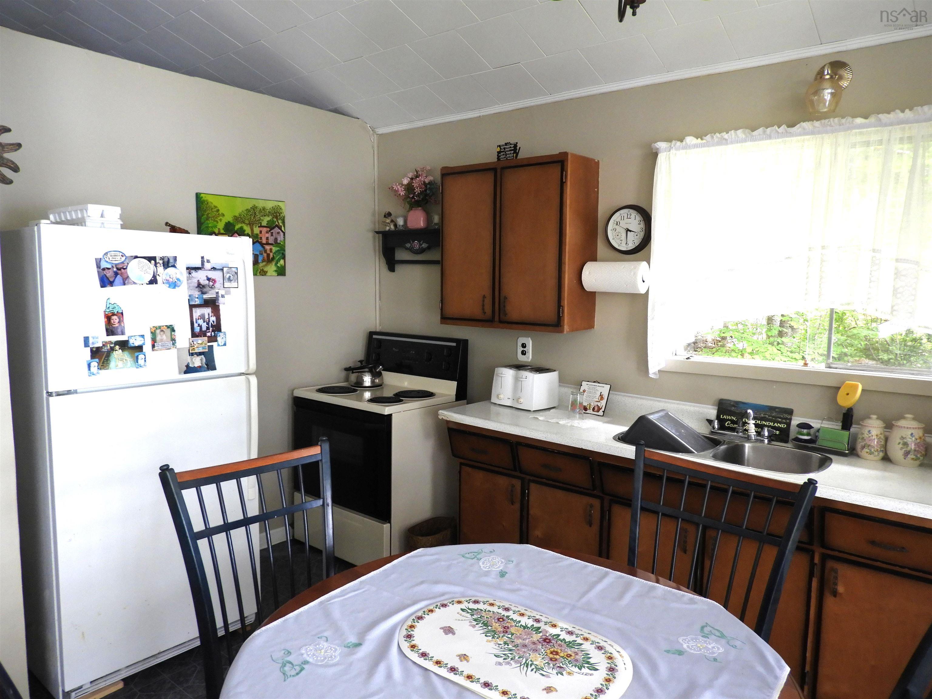 $279,000.00: 70 Sefferns Lake Drive, Aldersville