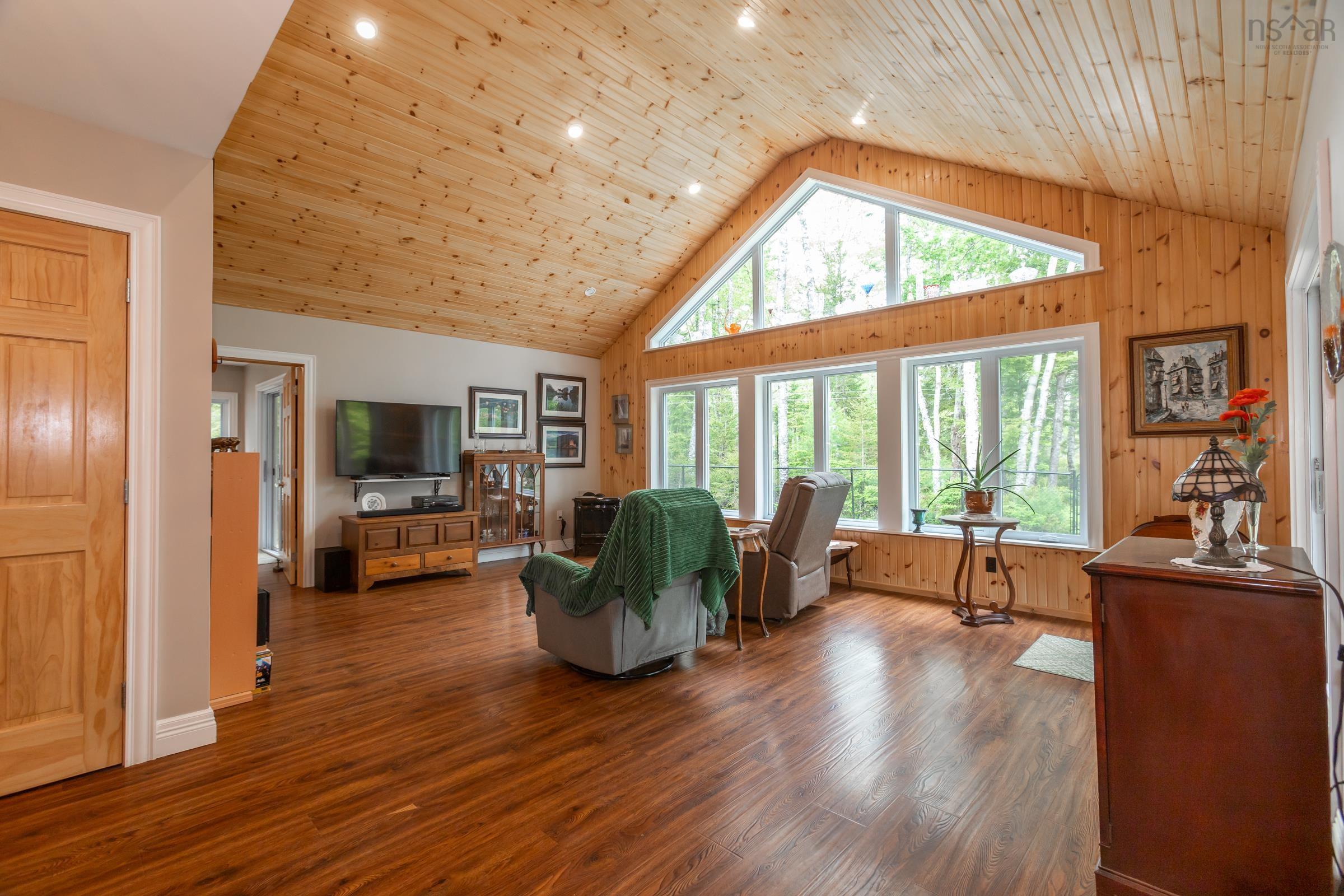 $695,000.00: 101 Cozy Crescent, Vaughan