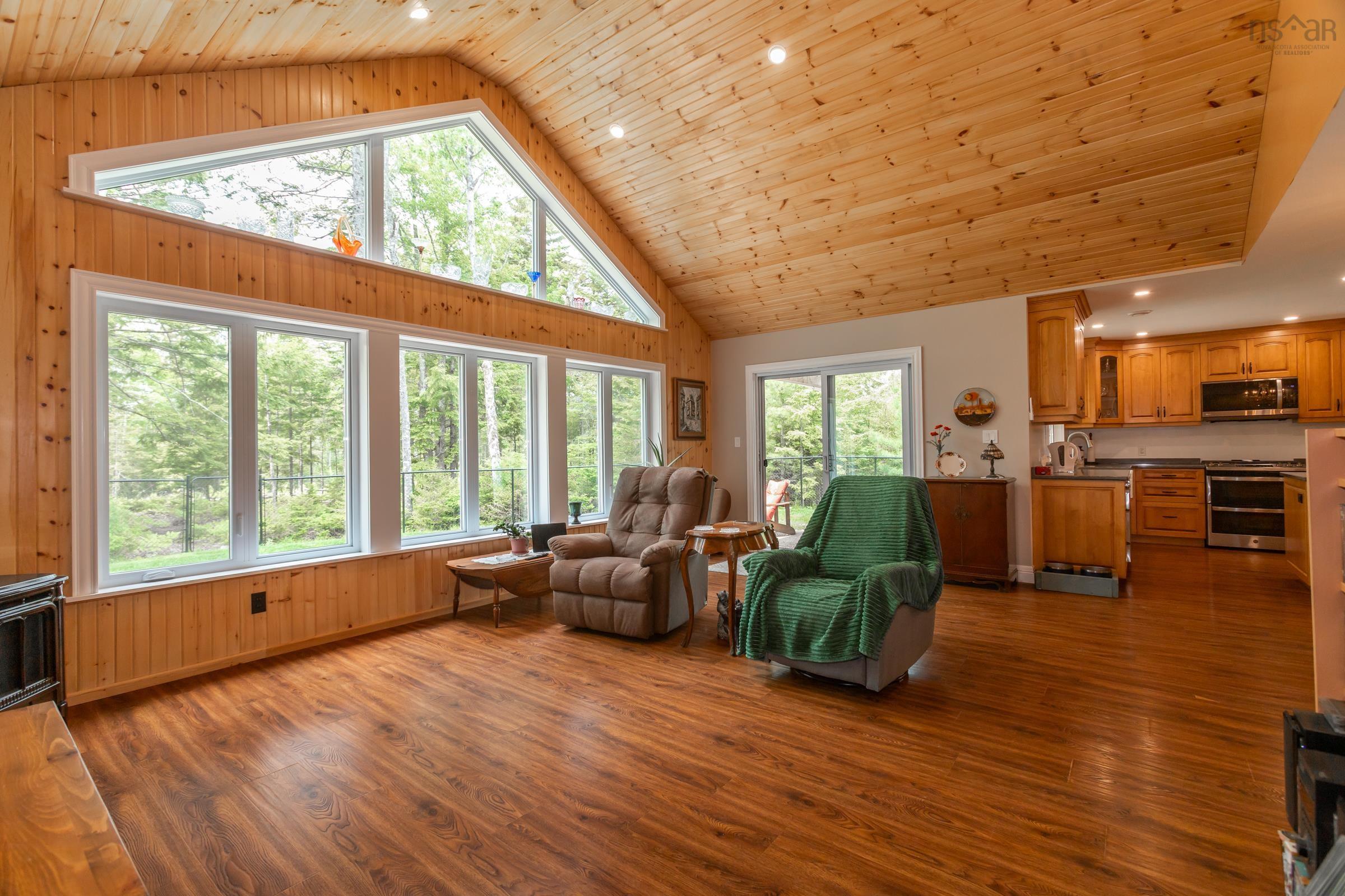 $695,000.00: 101 Cozy Crescent, Vaughan