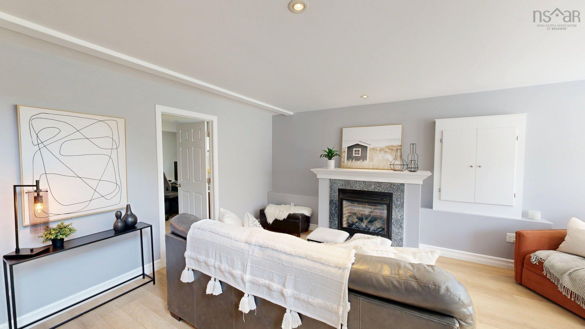 $715,000.00: 81 Viridian Drive, Dartmouth