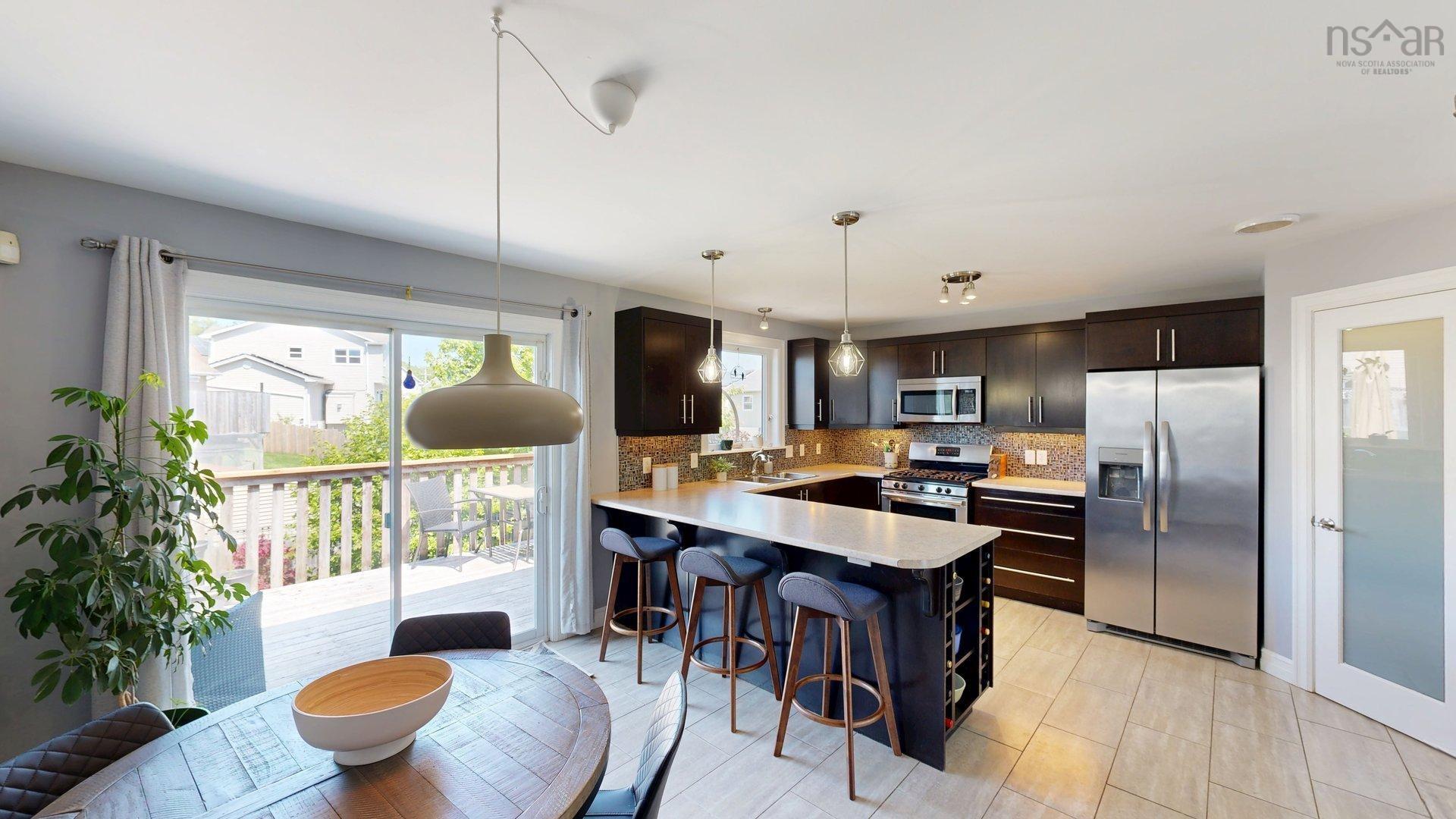 $715,000.00: 81 Viridian Drive, Dartmouth