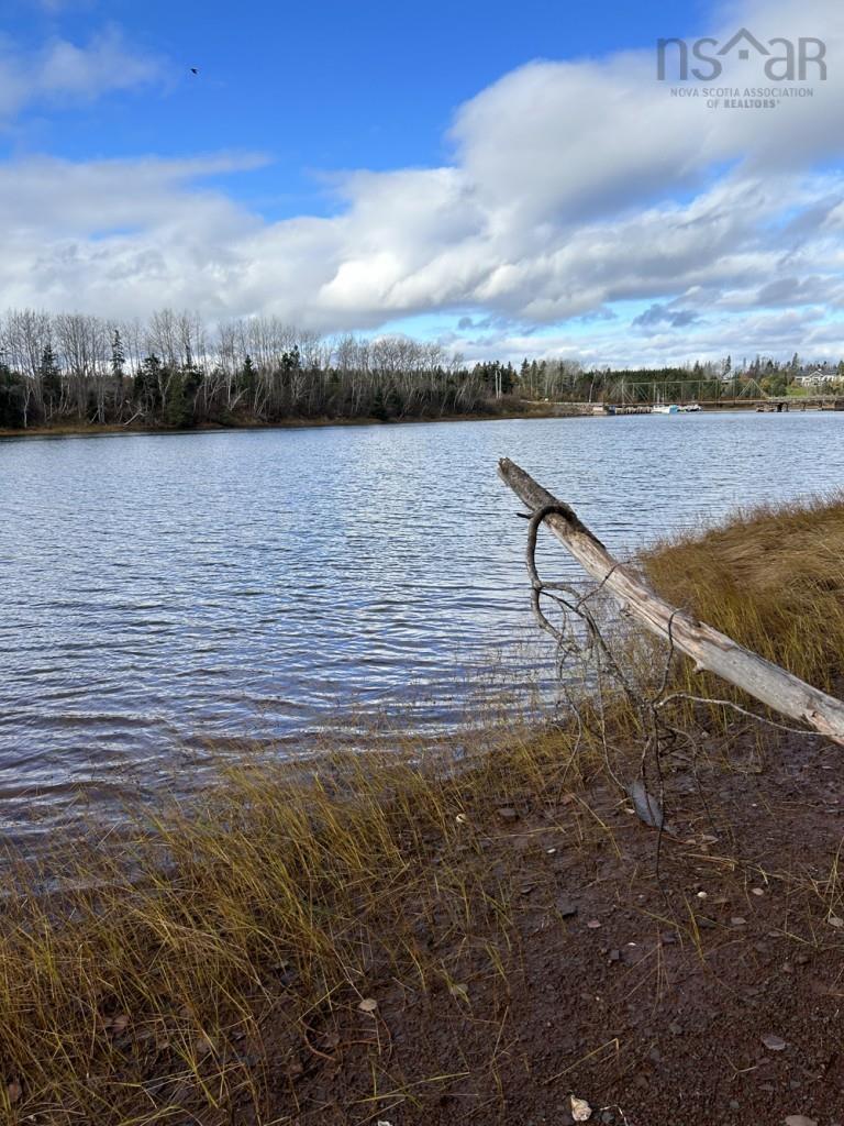 $127,000.00: Narrows Lane, Tatamagouche