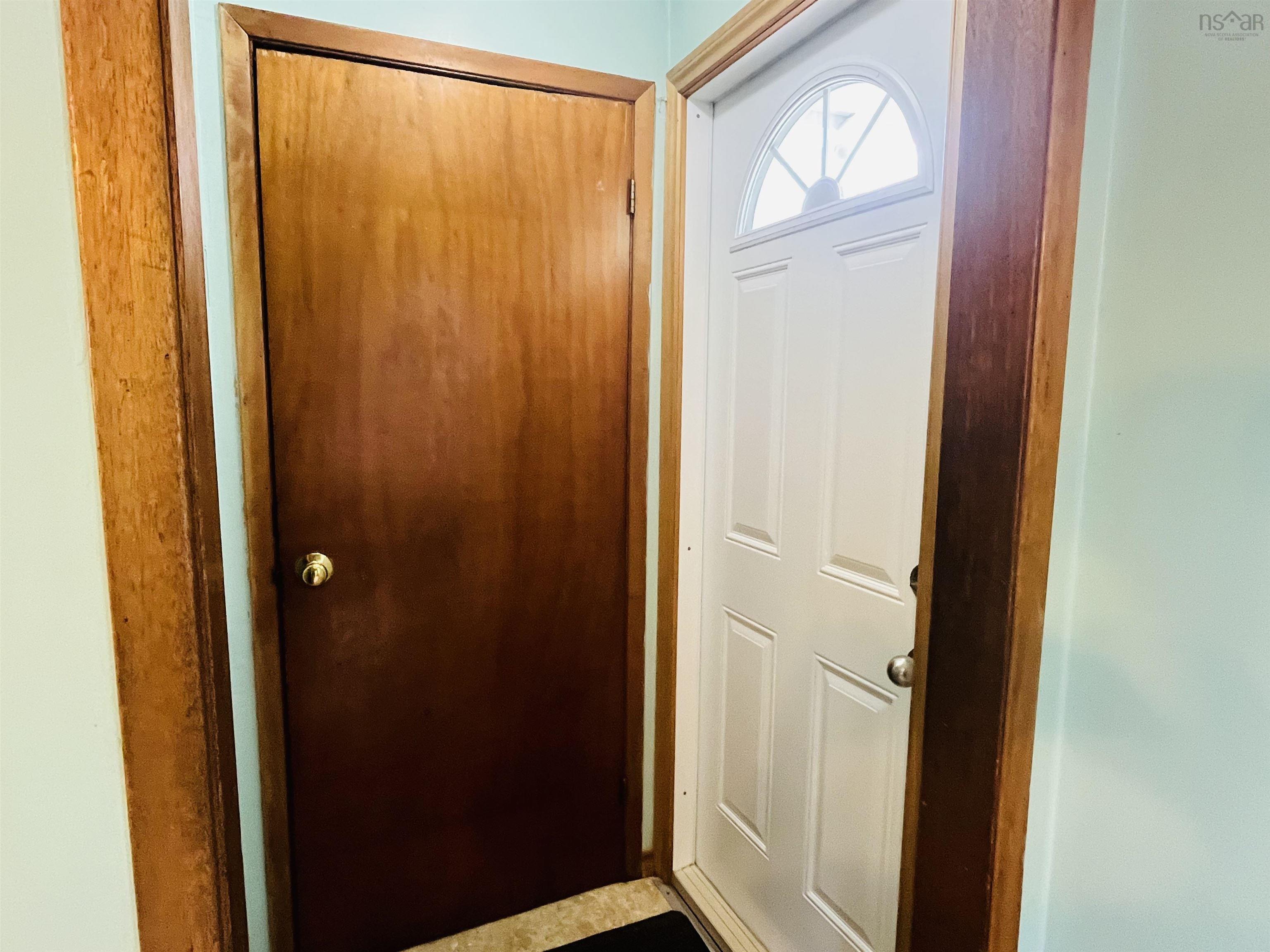 $219,900.00: 730 Stanburne Road, Stanburne