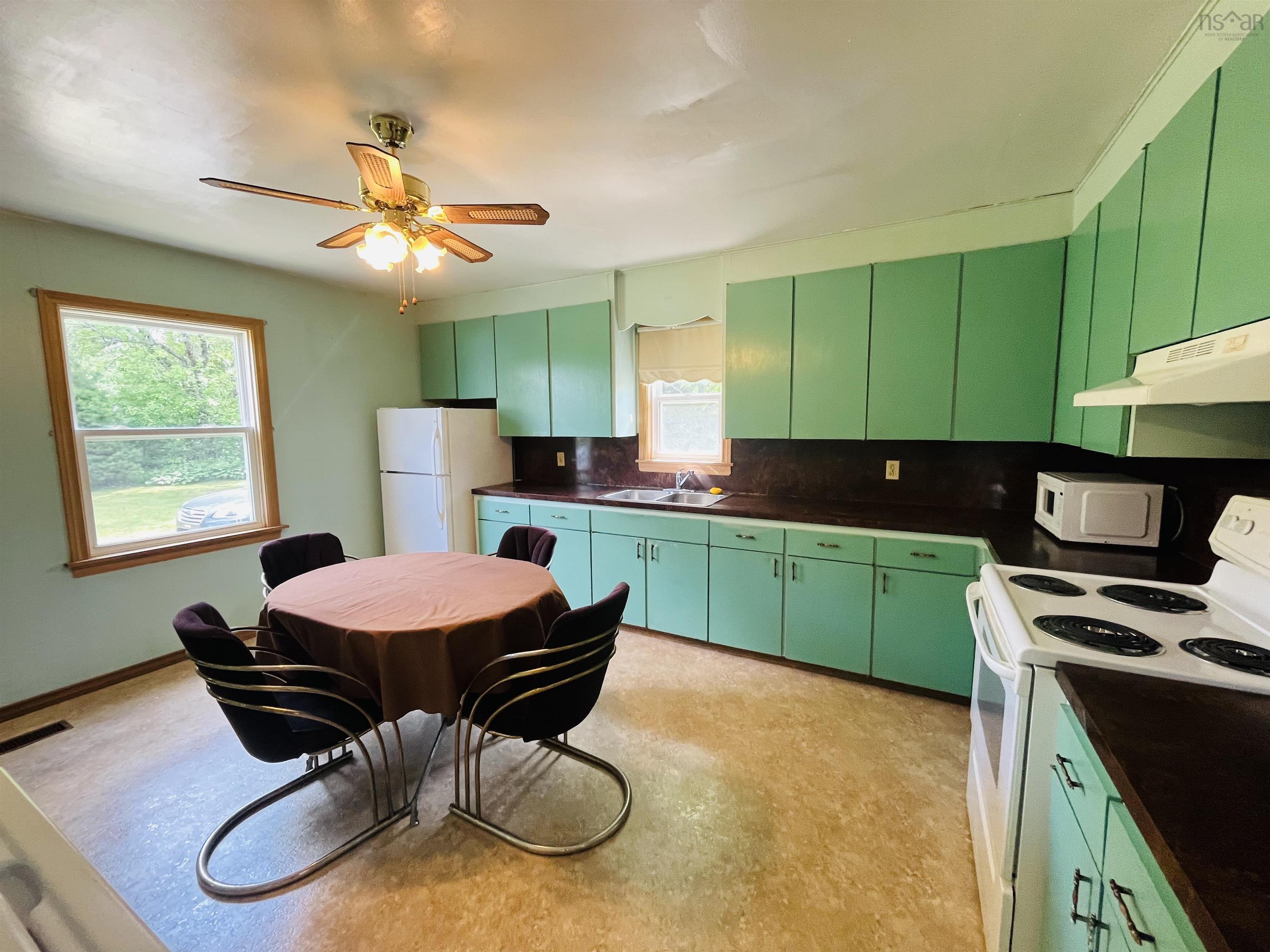 $219,900.00: 730 Stanburne Road, Stanburne