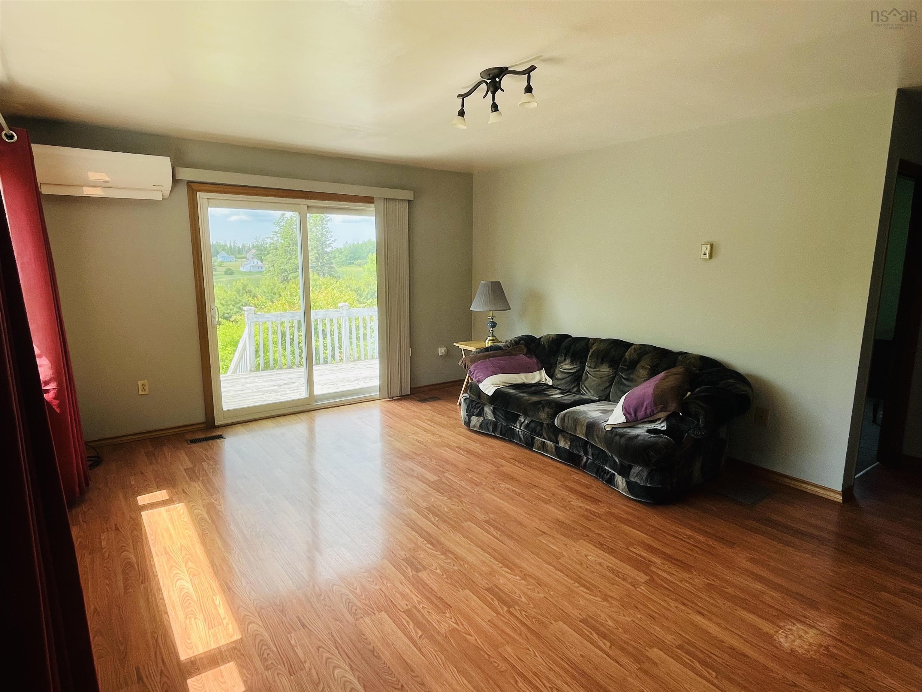 $219,900.00: 730 Stanburne Road, Stanburne