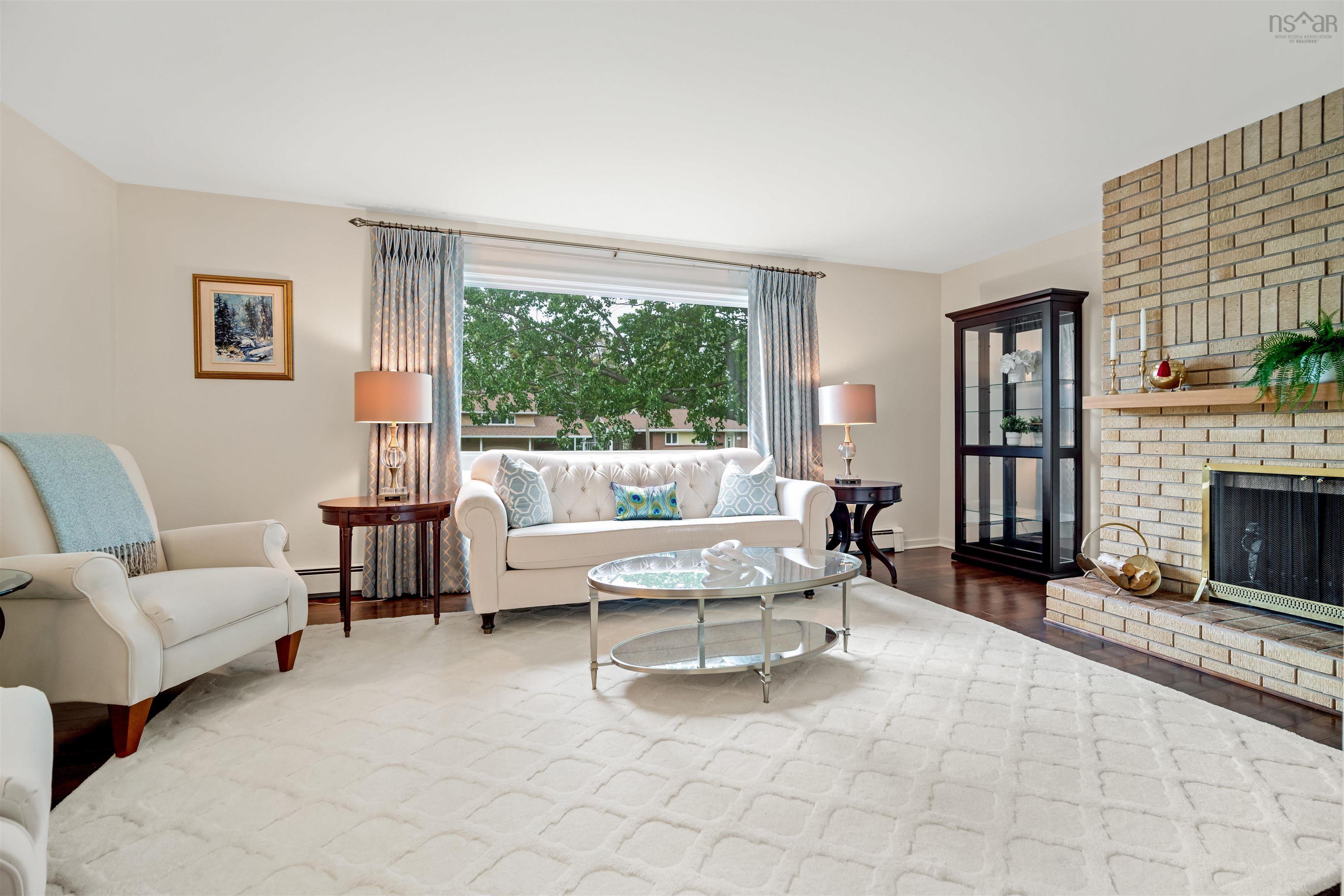 $499,000.00: 90 Clayton Park Drive, Halifax