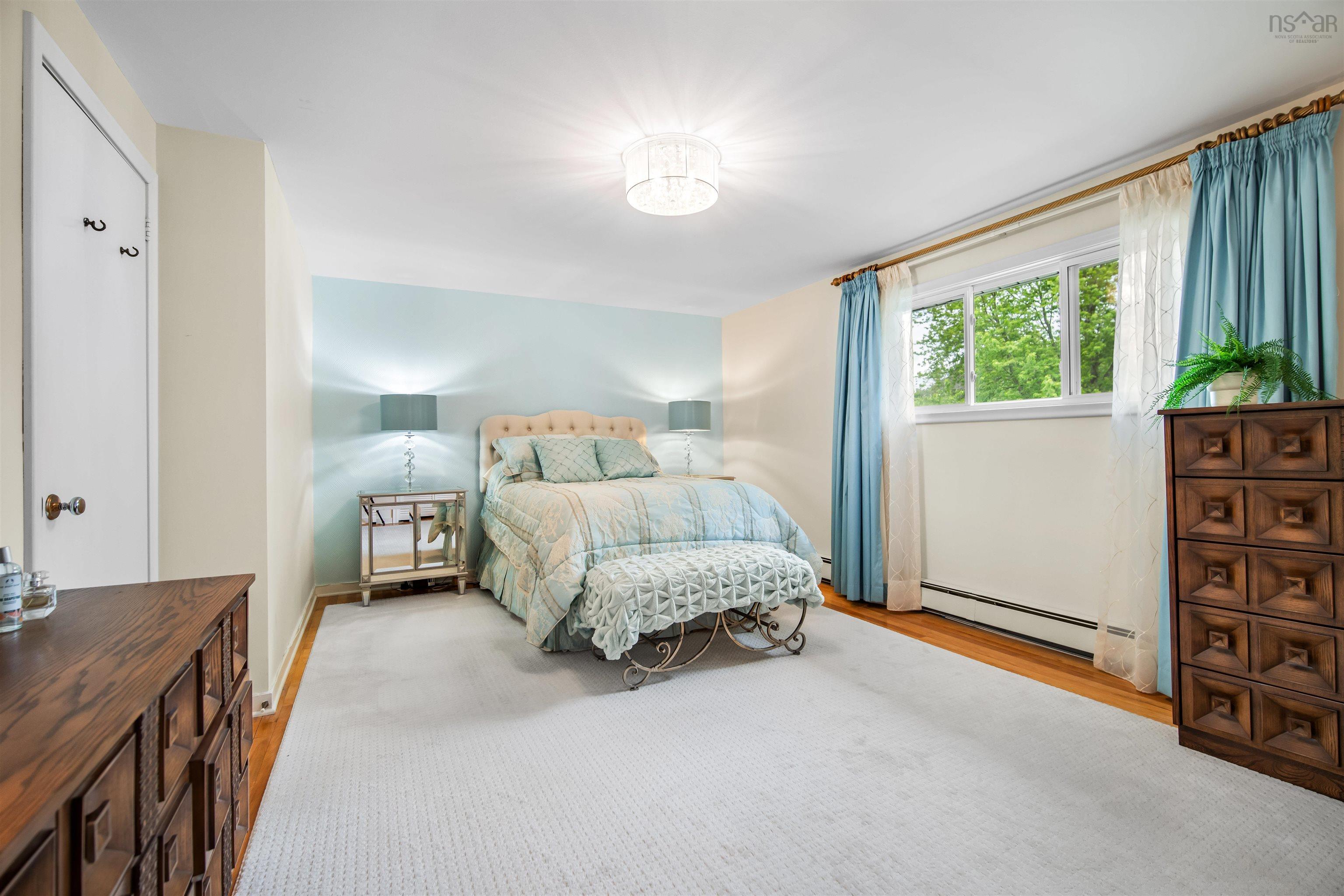 $499,000.00: 90 Clayton Park Drive, Halifax