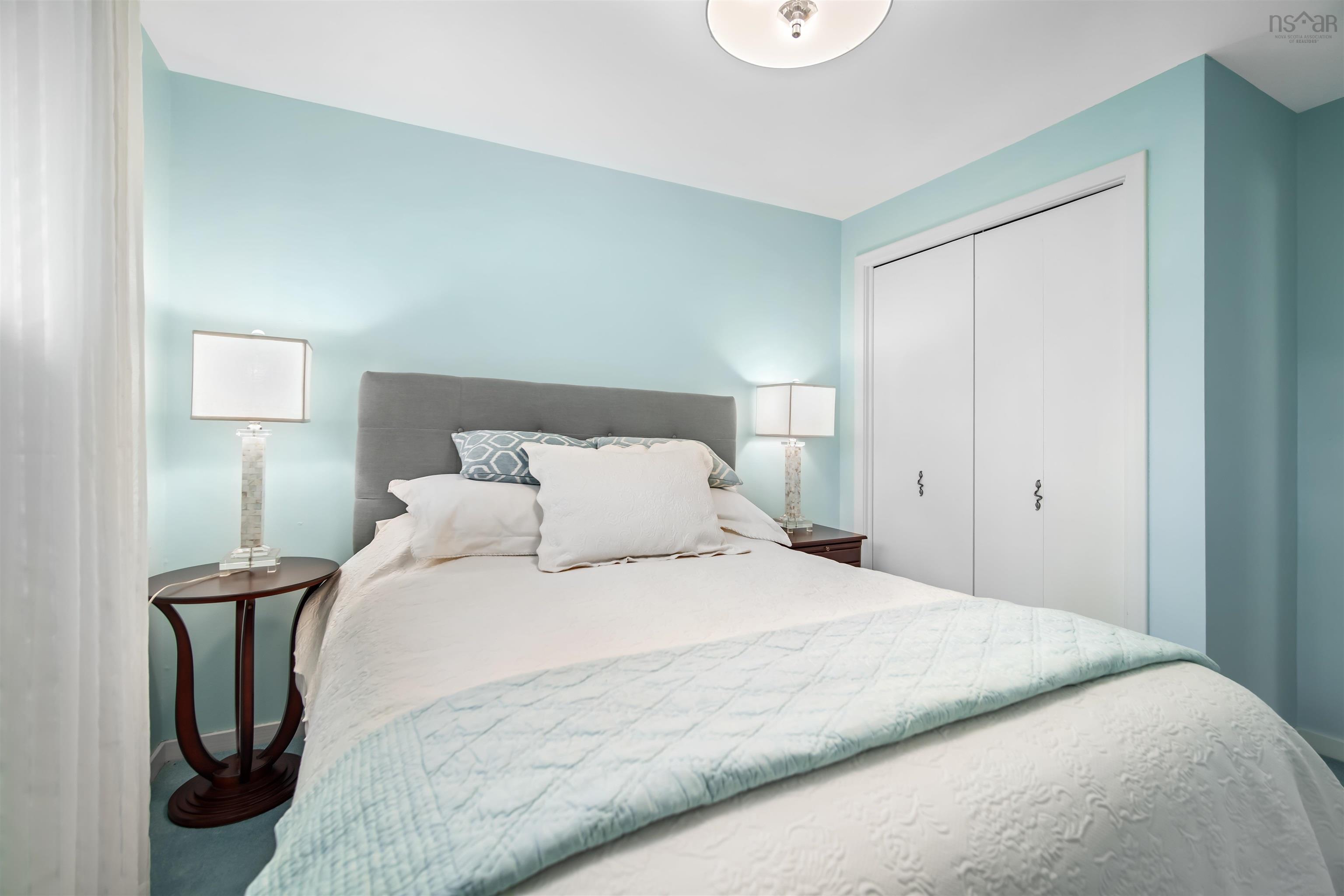 $499,000.00: 90 Clayton Park Drive, Halifax