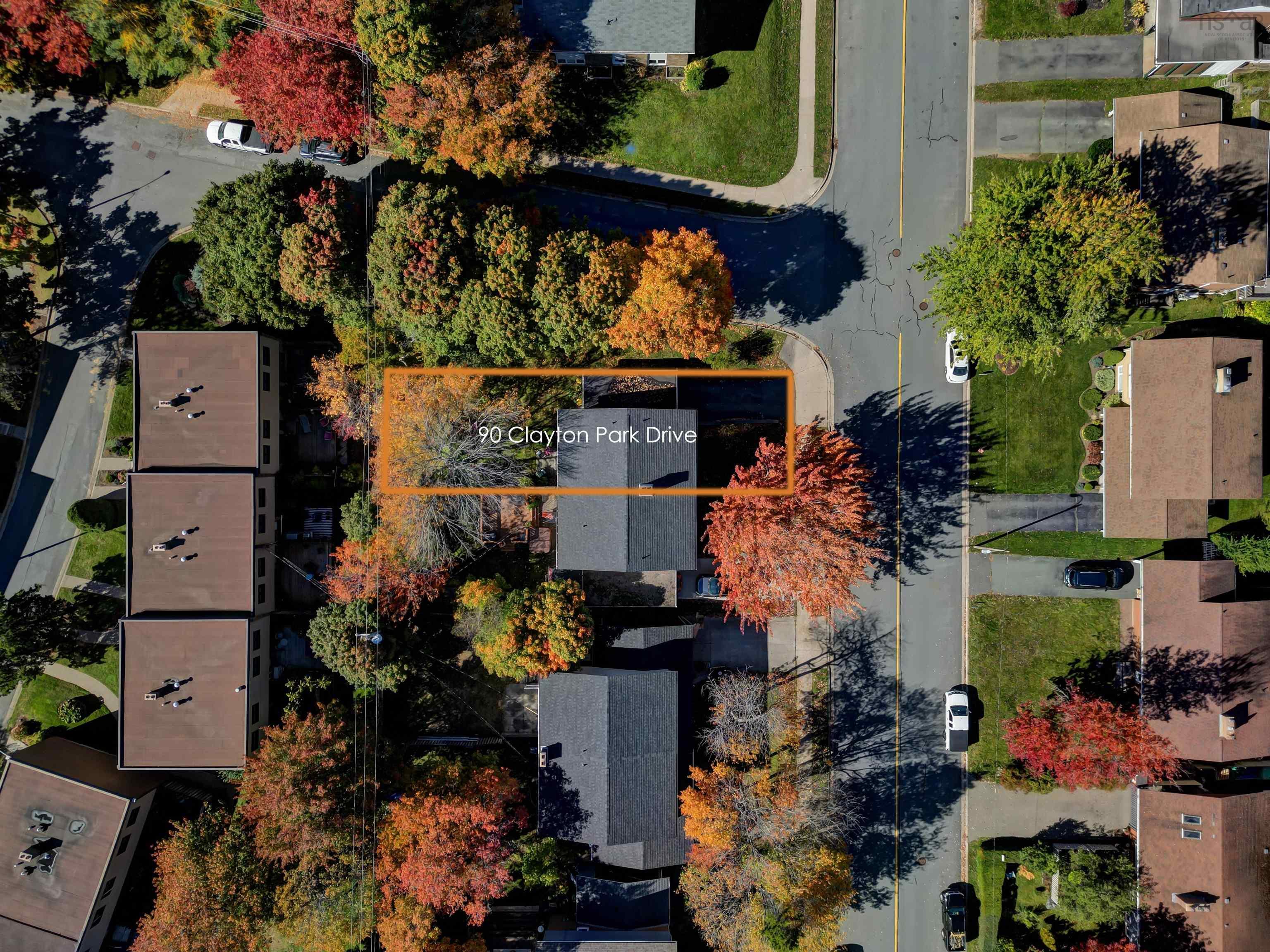 $499,000.00: 90 Clayton Park Drive, Halifax