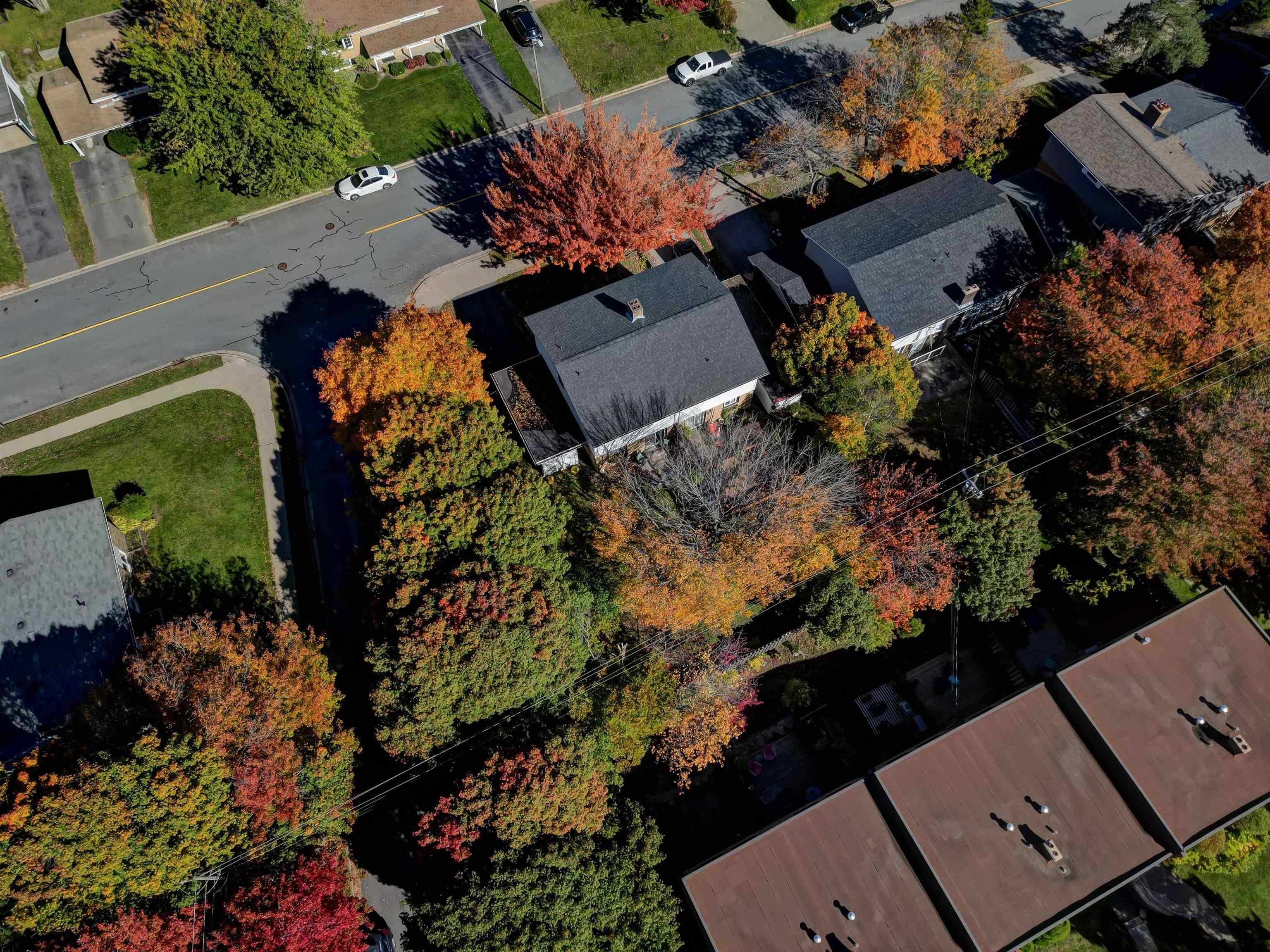 $499,000.00: 90 Clayton Park Drive, Halifax