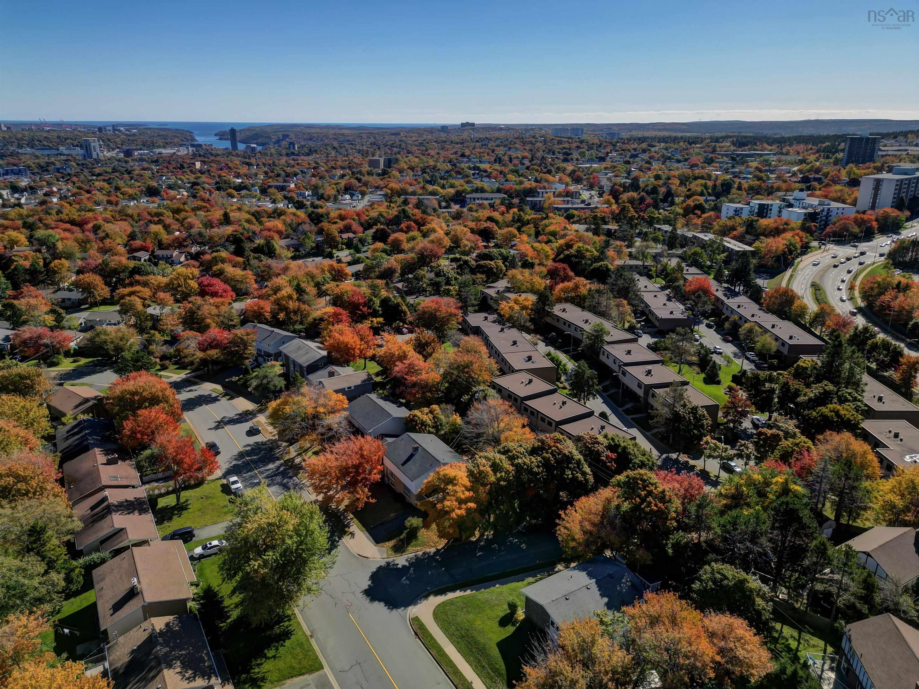 $499,000.00: 90 Clayton Park Drive, Halifax