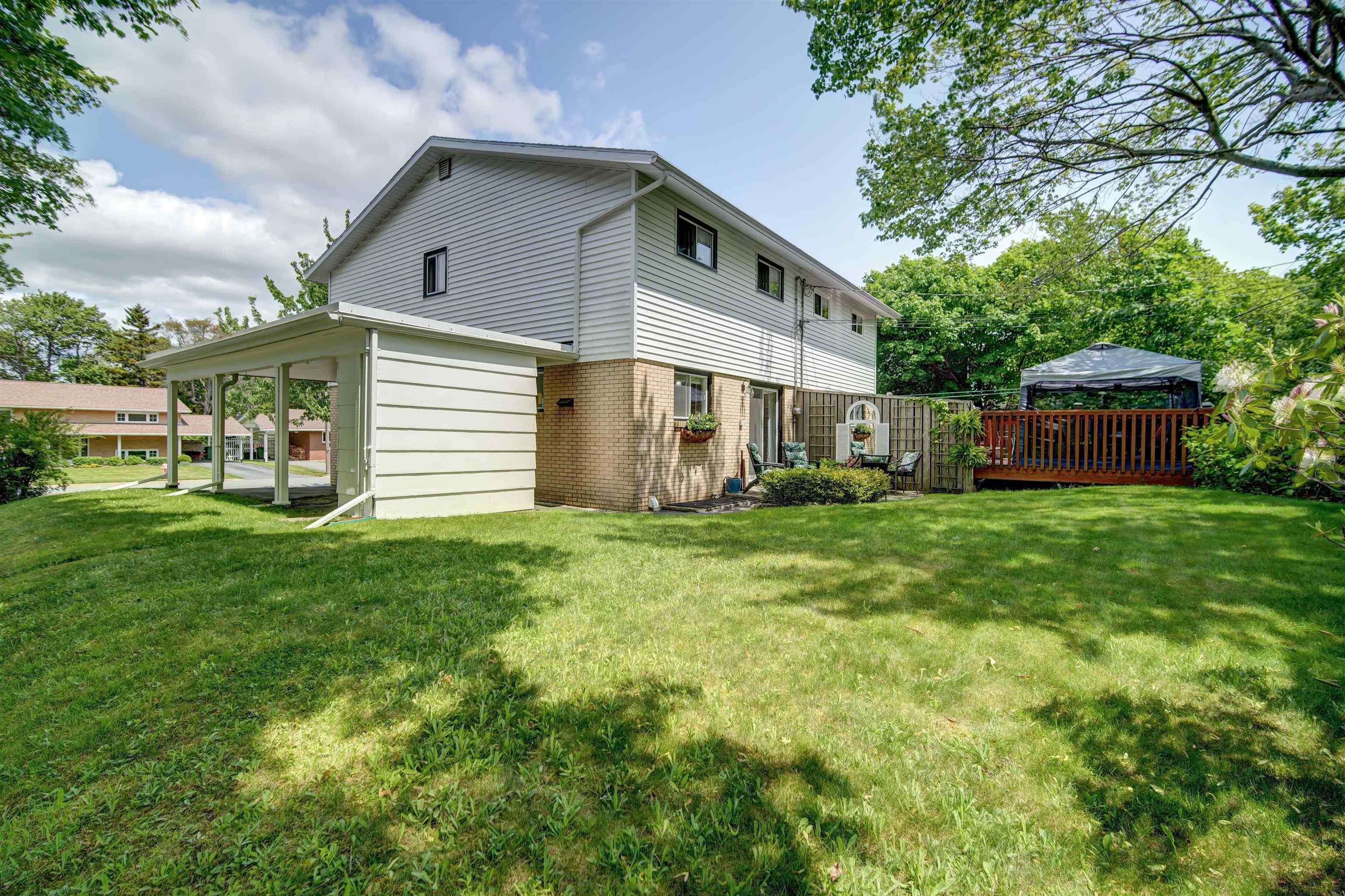 $499,000.00: 90 Clayton Park Drive, Halifax