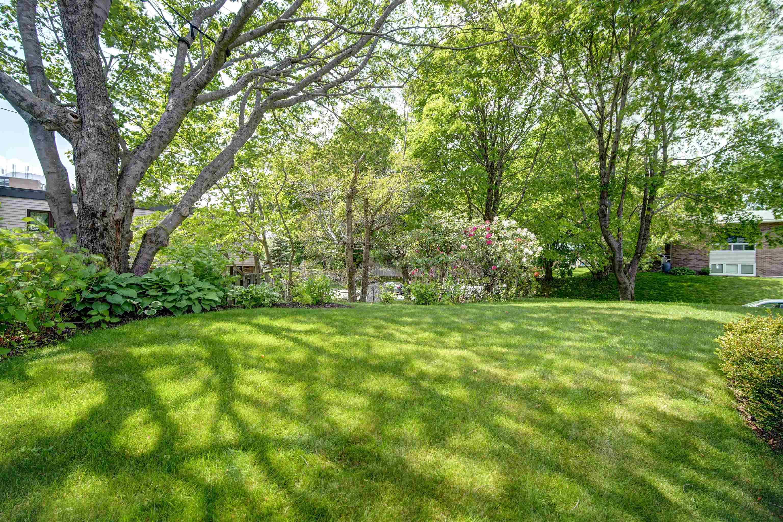 $499,000.00: 90 Clayton Park Drive, Halifax