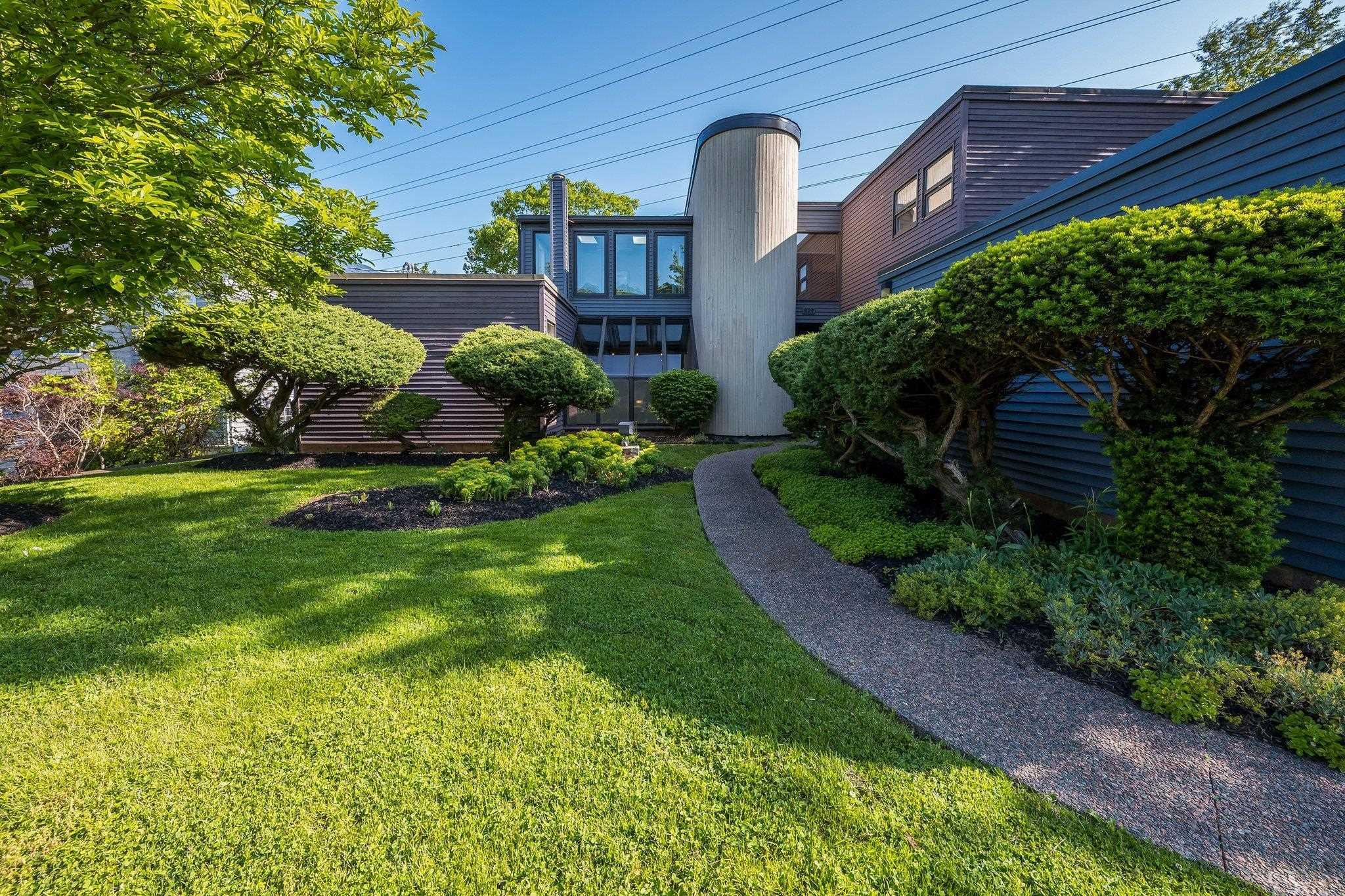 $1,595,000.00: 929 Winwick Road, Halifax