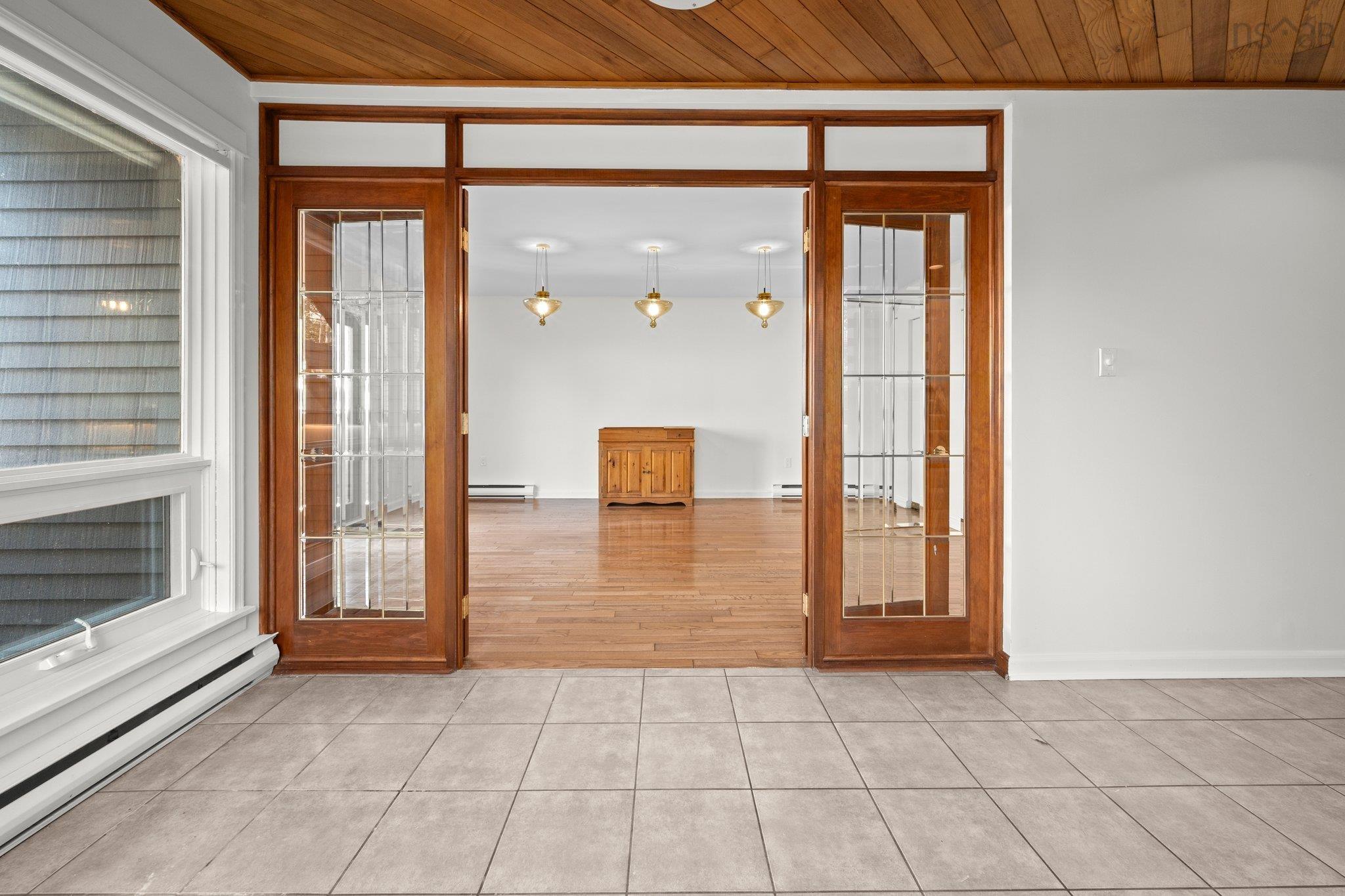 $1,595,000.00: 929 Winwick Road, Halifax