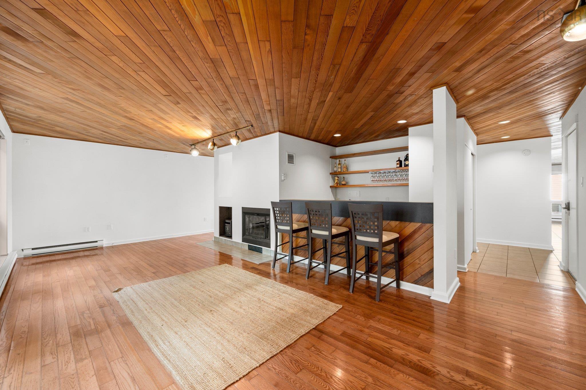 $1,595,000.00: 929 Winwick Road, Halifax