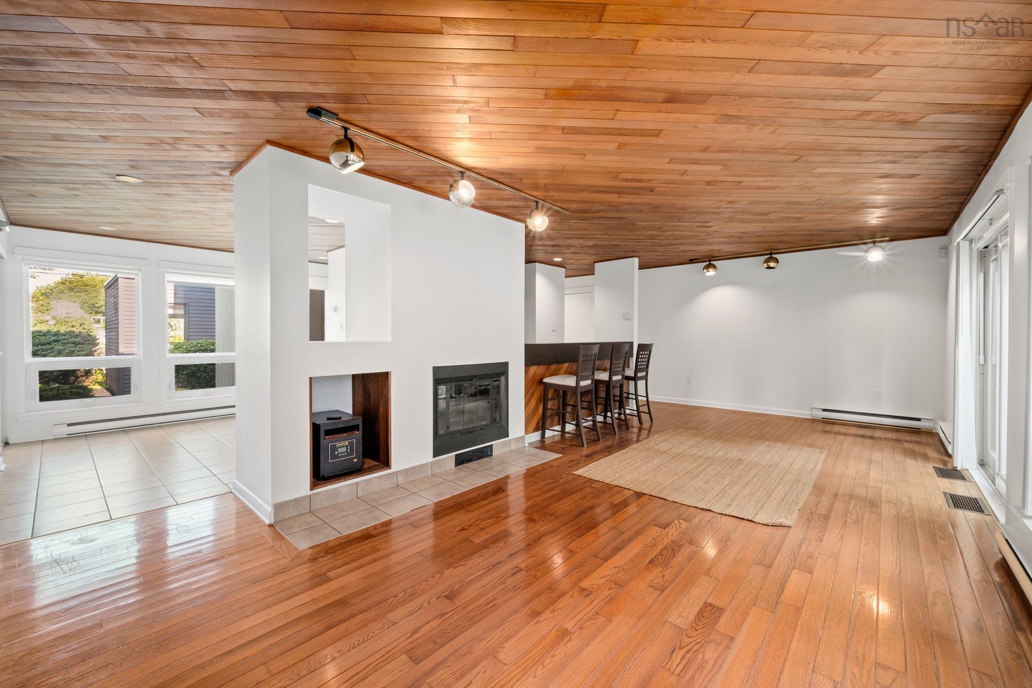 $1,595,000.00: 929 Winwick Road, Halifax