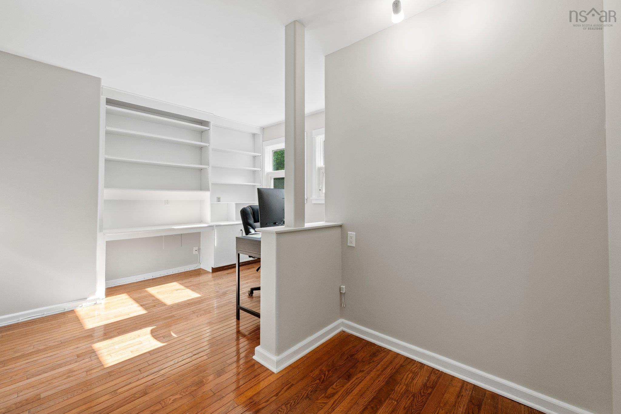 $1,595,000.00: 929 Winwick Road, Halifax