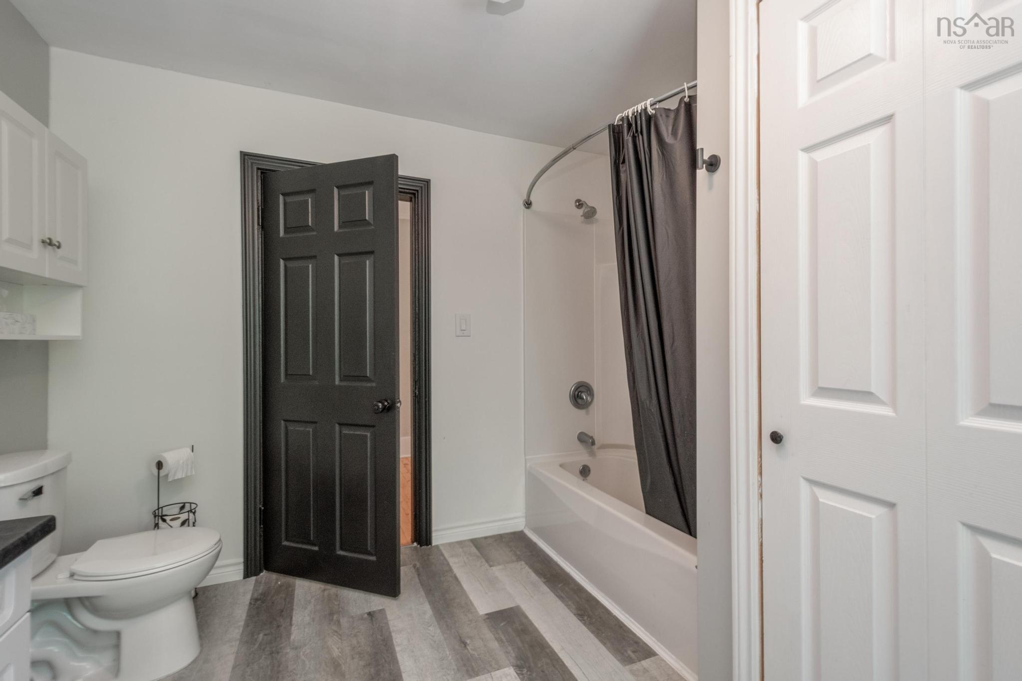 $389,900.00: 426 Buchanan Road, Rockland